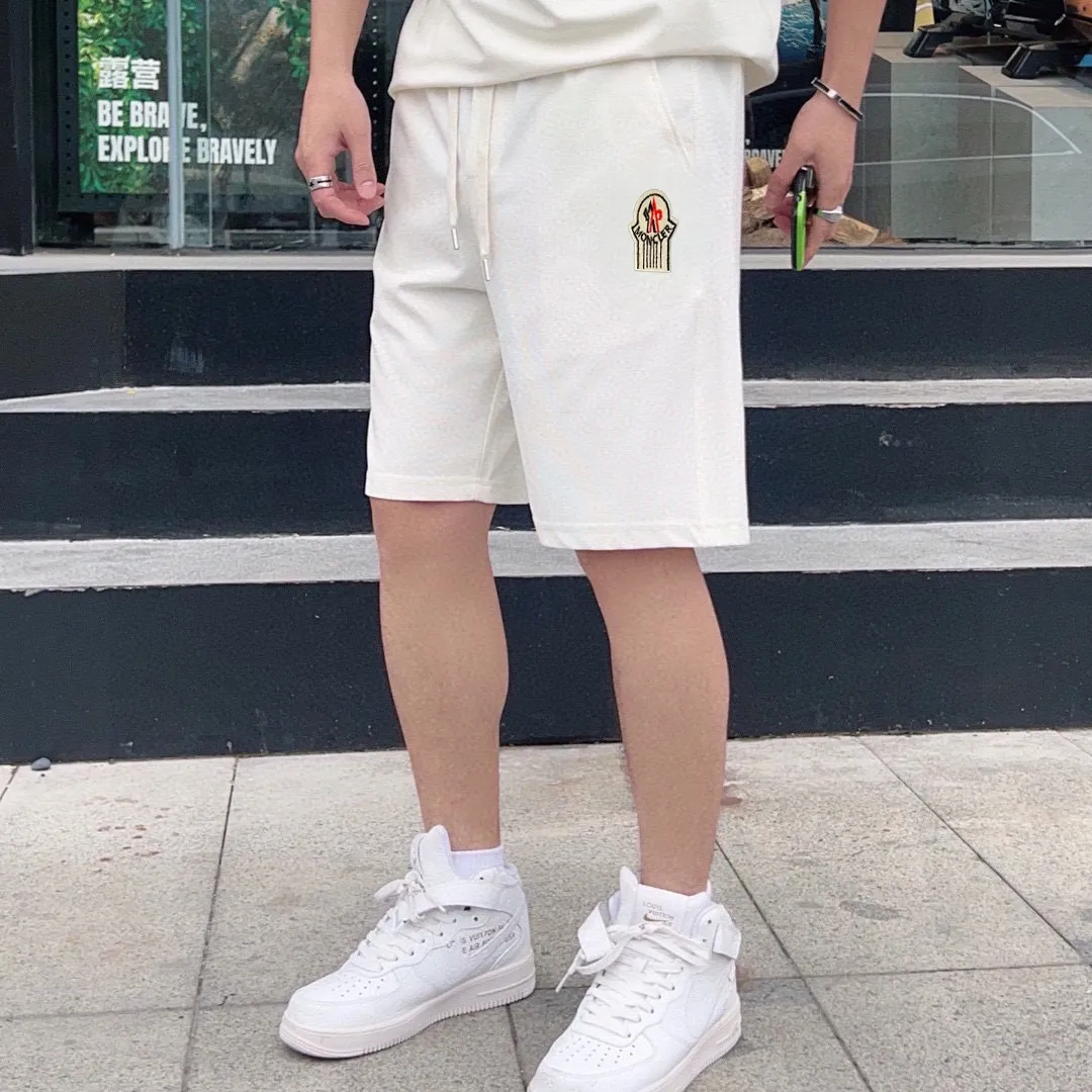 P290 💰 Brand [MONCLER] 2025 new men’s short-sleeved shorts suit! Synchronous sales on the official website! High-end version on the market! It feels delicate and soft! Make you more comfortable to wear! The draped silhouette is awesome! Size: M-5XL (please state your height and weight when placing an order)