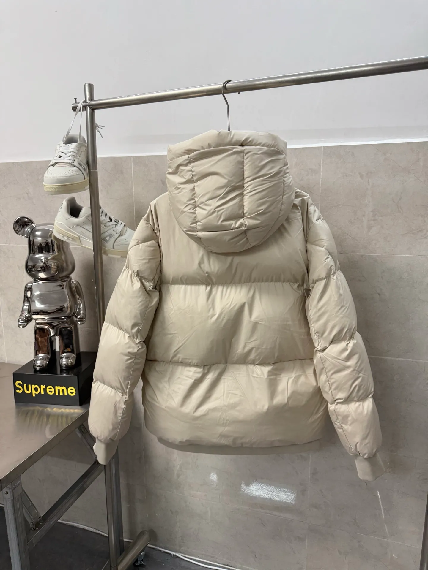 P980 Moncler autumn and winter new down jacket, top version, original customized hardware accessories, fully imported and original customized, full and fluffy, super heavy-duty, excellent fabric workmanship, perfect and super soft color, black, light khaki, size: 12345