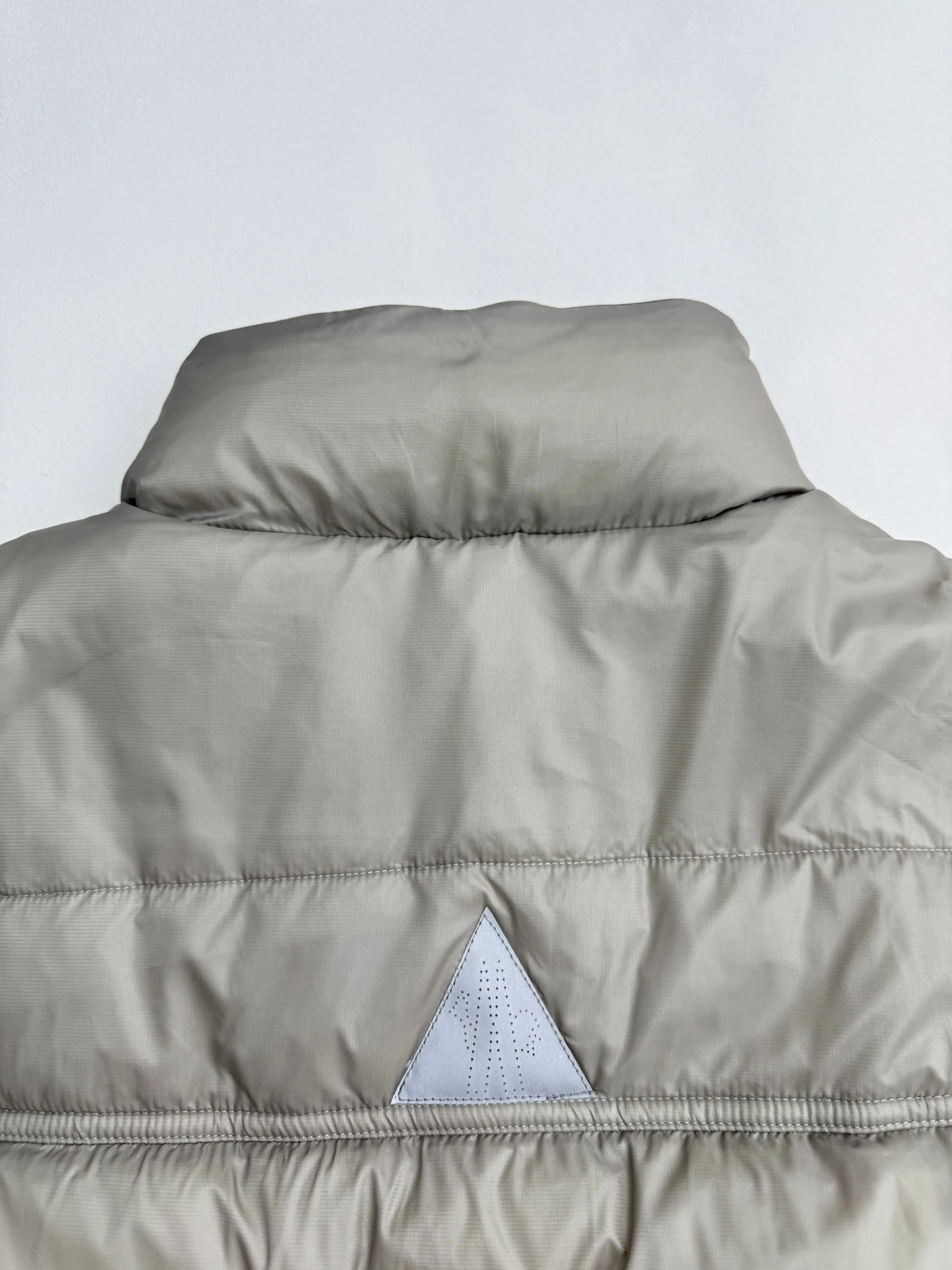 P730 Moncler Mouth Grenoble Nantu Series Down Vest 1/2/3/4