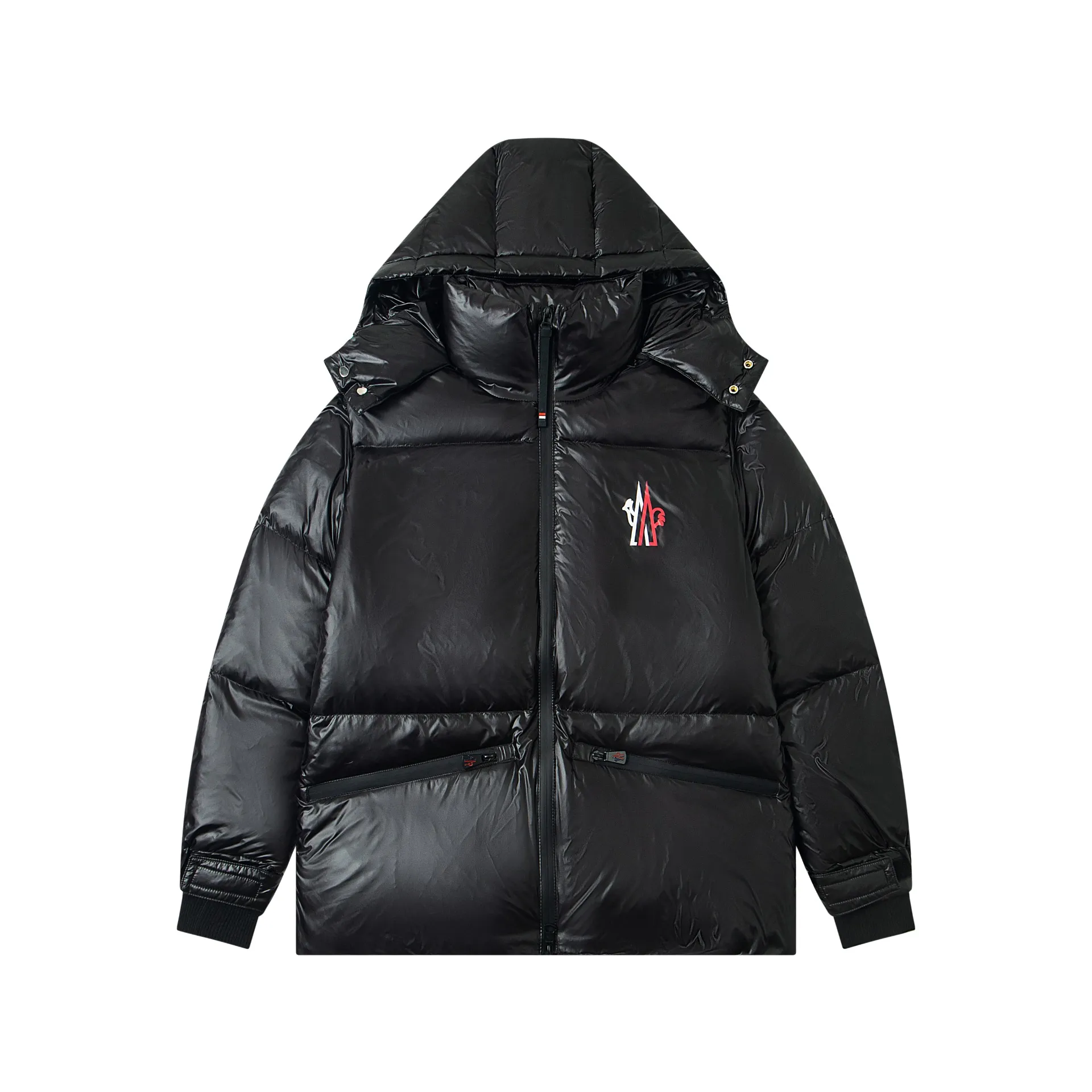P1010 Style number: G118 Moncler autumn and winter new style hooded down jacket with classic printed logo on the chest 1️⃣ Made of top-grade 90 down, super soft and full of feathers, super heavy-duty fabrics with excellent workmanship! 2️⃣Original custom-made hardware accessories are all imported and original, absolutely high quality, a full set of customized accessories, complete with three standards, same style for men and women, a must-have for couples! 2️⃣It is very youthful and energetic, and can be easily worn by both men and women. It is very in line with the fashion aesthetic concepts of today's young people! Color: Black Size: 1.2.3.4