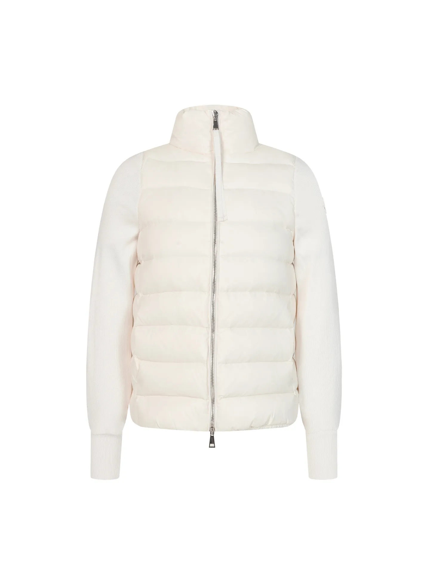 P560 Moncler｜Matched wool knitted down stand-collar down jacket 1️⃣Original Nfc anti-counterfeiting chip 2️⃣90 duck down, the most abundant on the market, never fake goose down and a series of misunderstandings 3️⃣ Fabric: 100% nylon; Lining: 100% nylon, one of the best on the market, everything is customized according to the original version. 4⃣️The electroplated hardware produced by the original processing factory is all customized by the original factory, and is not a replica of various types on the market. 5⃣️Produced by a same OEM factory, it has always been unambiguous in terms of quality. When shipped by a large factory, everyone understands the workmanship, QA and QC quality inspection. It is not comparable to small factories in the market.  Mouth-mounted down jackets, let’s not brag, there is almost no one that can do better than us! Make an original product with care, so that every customer has the confidence to introduce it to his customers: This is the top replica version in China. Good products do not need too many soft articles to set off, only junk products will boast: the original ZP uses thousands of words to impress consumers!  Size: S M L Color: White Black
