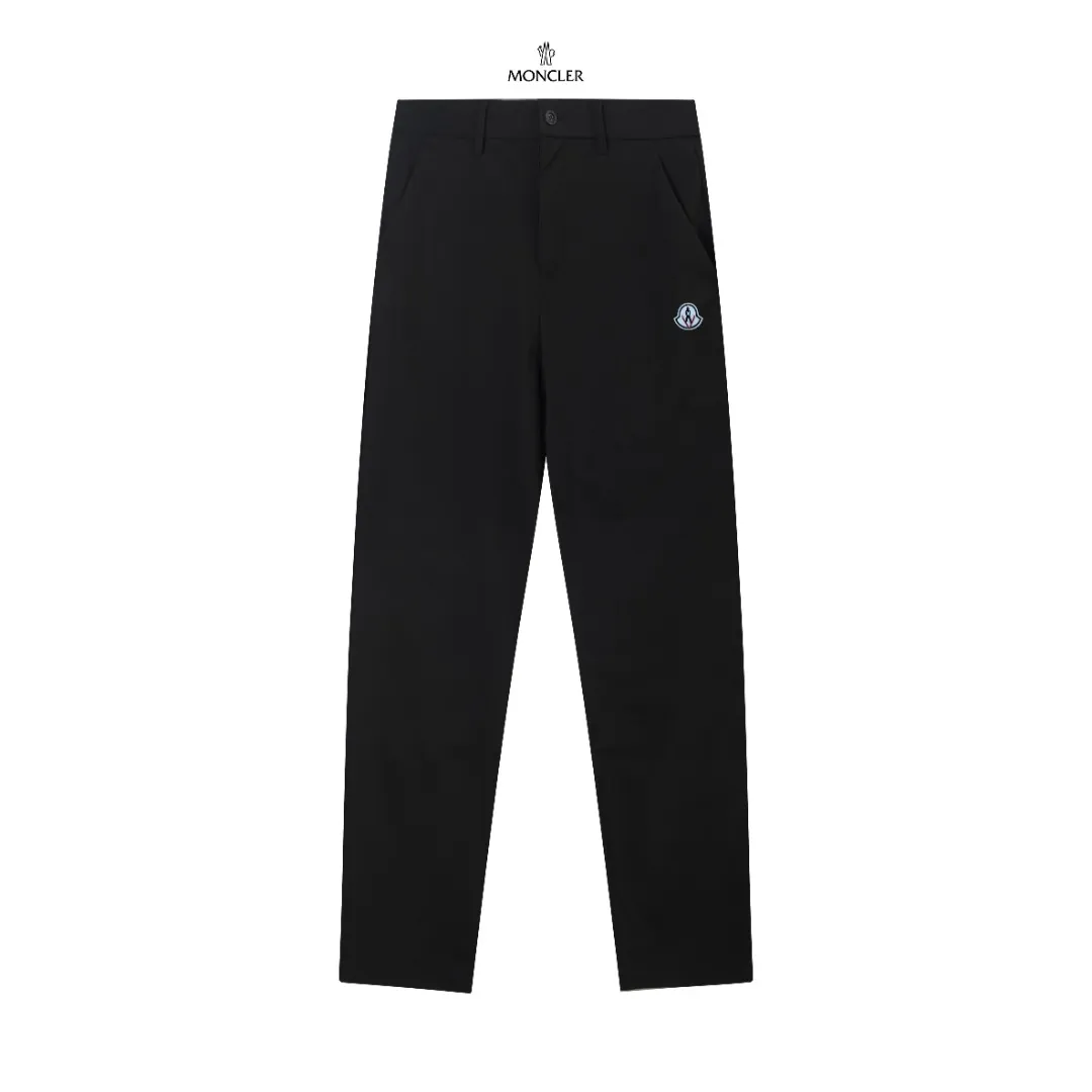 P250 Moncler spring and summer new model, two-color high-quality thin business casual fashionable ice silk trousers. Smooth, comfortable, anti-wrinkle and traceless good trousers. 🗯Soft texture, slightly elastic to the touch, cool ice silk trousers. Waist elastic band, fashionable version design. 🗯 Neat and neat line routing, suitable for both business and leisure! It can be easily controlled by all body types. Two classic colors are available. 🗯New summer product. Versatile and easy to match. The upper body is very simple, handsome and stylish. Both men and women can easily control it. Color: Black Gray Size: M-XXXL