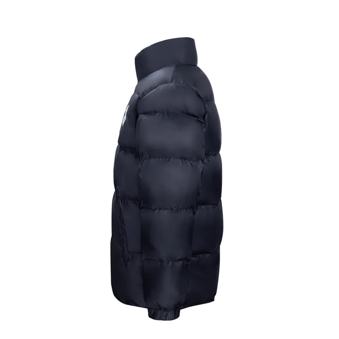 P610 Style number: [Y103] Moncler0 2025 autumn and winter men's short business loose light goose down jacket. Genuine leather with down, filled with down, stand-up collar with genuine leather, zipper opening and zipper pocket. Size M L XL XXL Color Black