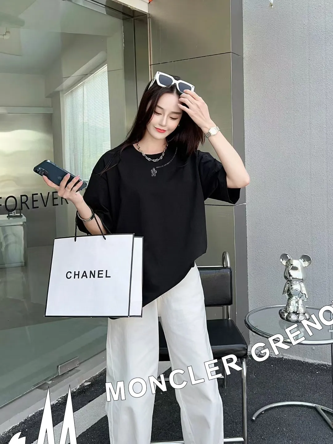 P140 🔥[MONCLER] 2025FW short-sleeved T-shirt, badge + LOGO printing, high-end 26s double yarn 300g fabric, heavy fabric, custom stretcher rib, same vat and dye, complete three standards, same style for men and women, color: black, white, size: S M L XL 2XL