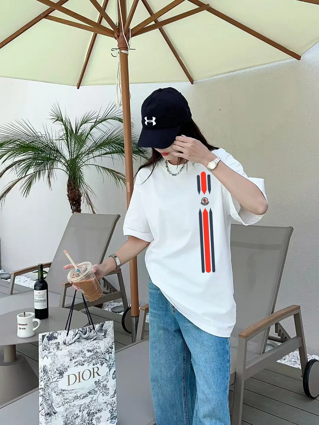 P140 🔥[MONCLER] 2025FW short-sleeved T-shirt, badge + LOGO printing, high-end 26s double yarn 300g fabric, heavy fabric, custom stretcher rib, same vat and dye, complete three standards, same style for men and women, color: black, white, size: S M L XL 2XL