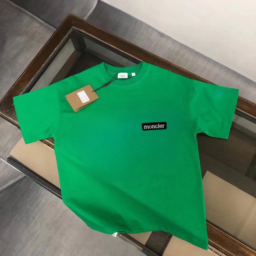 P140 Brand [MONCLER] (Good News for Fat People) original men's casual short-sleeved T-shirt, new product for spring and summer 2025, customized top-notch logo craftsmanship on the chest, matched with the entire details, quality and tailoring design are first-class, customized imported mercerized cotton fabric! Full of style, the color scheme is light and versatile. M-5XL (wear up to 220 pounds)
