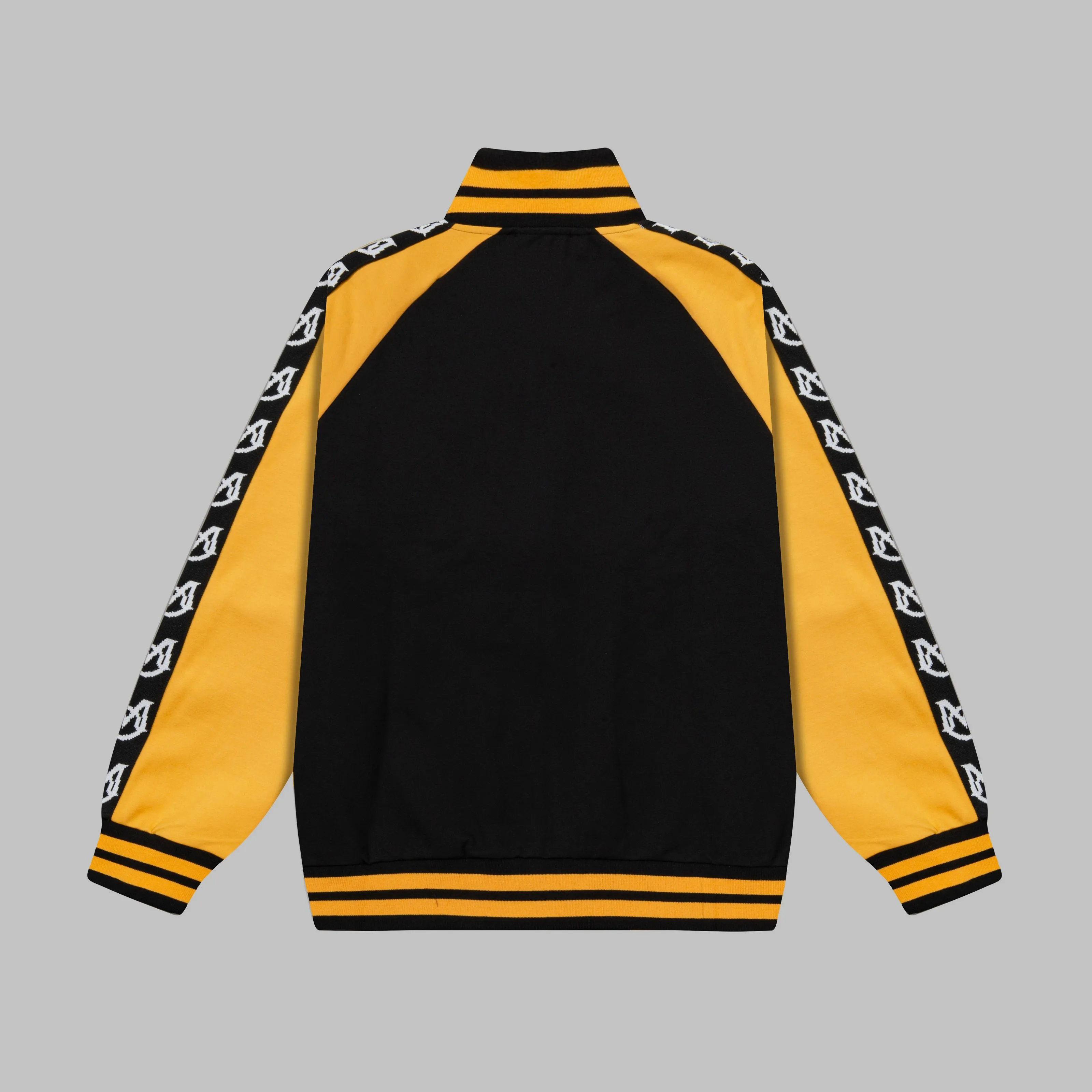 P270 MONCLER/Mask Custom fabric suit zipper jacket Color block design embroidered micro-label LOGO hand sleeve webbing technology Official synchronization High version High quality Fashion personality Versatile trend Pure original quality Original fabric Hang tag Collar label Washed wheat Complete three standards Color: black and white. Black green. Black yellow. Size: S-2XL