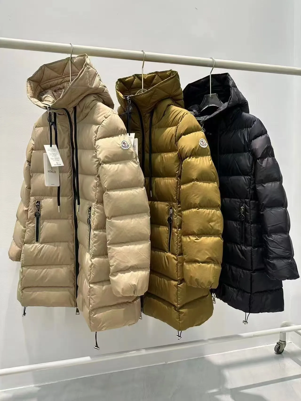 P1180 Moncler Suyen 25 new style mid-length women's drawstring waist hooded doll style down jacket Color: black khaki olive green Size: 012