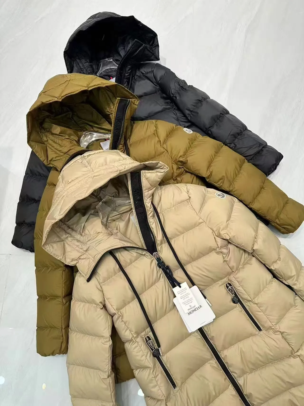 P1180 Moncler Suyen 25 new style mid-length women's drawstring waist hooded doll style down jacket Color: black khaki olive green Size: 012