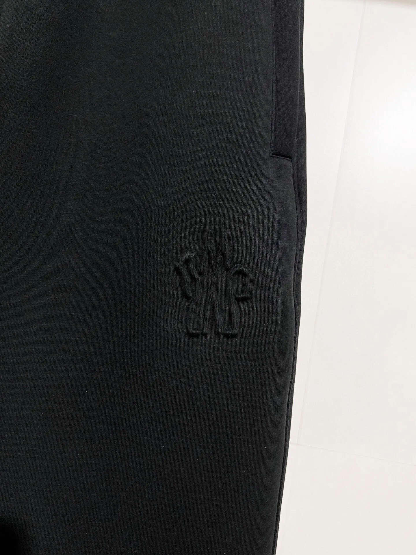 💰Coat 225, trousers 170, thickened air cotton🔥 Recommended hot items for foreign trade orders - Moncler's official website is synchronized with the new thickened air cotton casual jacket - using exclusively customized imported 480g air layer fabric, extremely comfortable upper body, complete custom accessories, exclusive quality differentiated currency, welcome to compare -Color: black sapphire blue -Size: M L XL XXL
