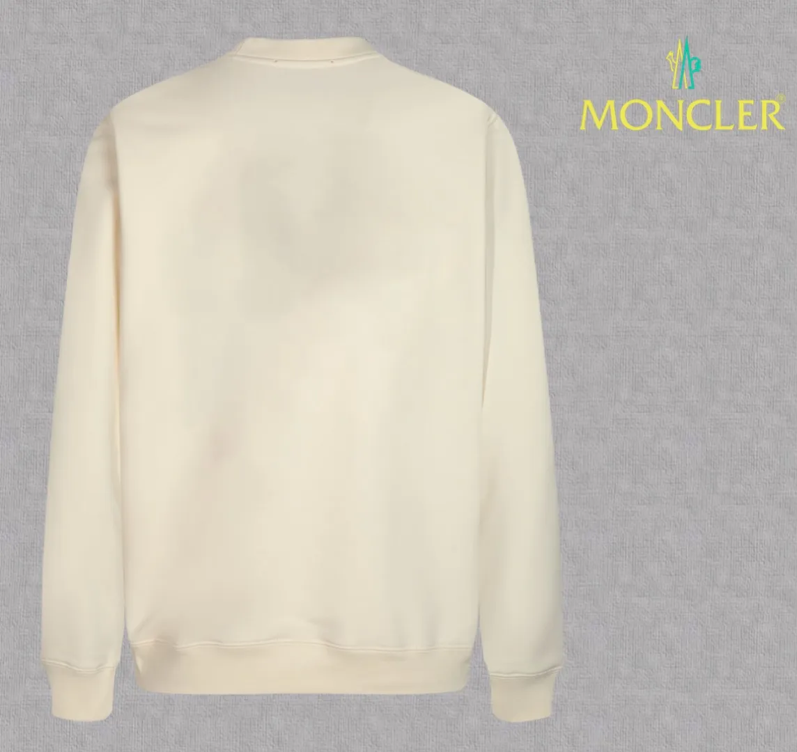 P210 (high-version sweatshirt) [Long-term stock] 〖 𝐌𝐎𝐍𝐂𝐋𝐄𝐑~Mask〗 Made of 440g heavyweight fabric, which is different from the market currency, and can be matched with any variety to make it look handsome. 2025 T stage spring catwalk version, on sale at counters, round neck terry sweatshirt, high-end double-ply cotton, custom-made stretch ribs, dyed in the same vat, complete with three standards, matched with exquisite embroidered LOGO on the chest, simple and advanced, same style for men and women. Color: black, apricot, white, size: S M L XL 2XL