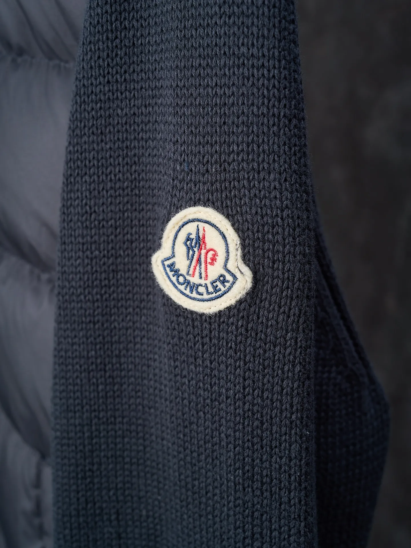 P820 ​​Actual hanging auction] Moncler/Maskled stand-up collar spliced ​​wool knitted armband striped zipper down jacket (navy blue) [Ready stock] S/1 M/2 L/3 XL/4