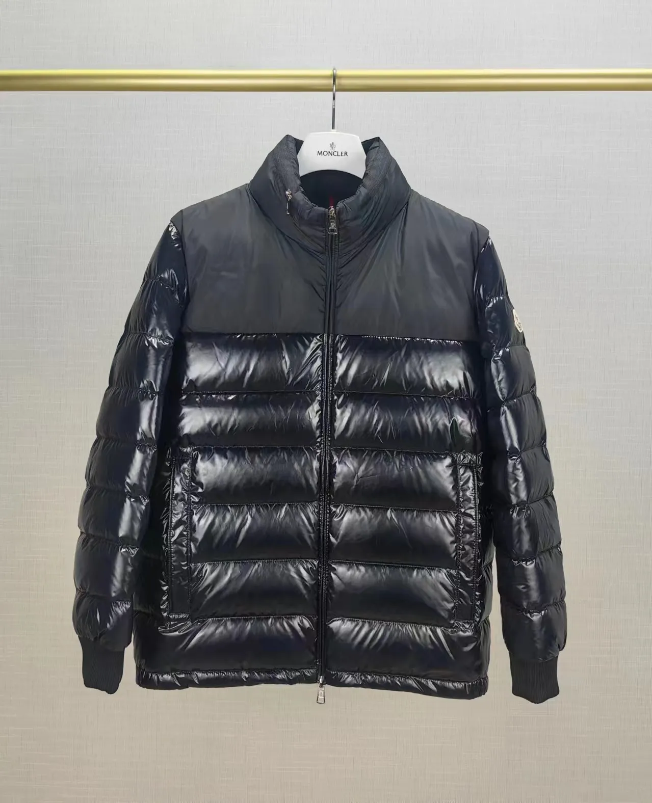 P820 ​​Moncler 2024 Spring and Autumn Men's Thin Stand Collar Down Jacket~