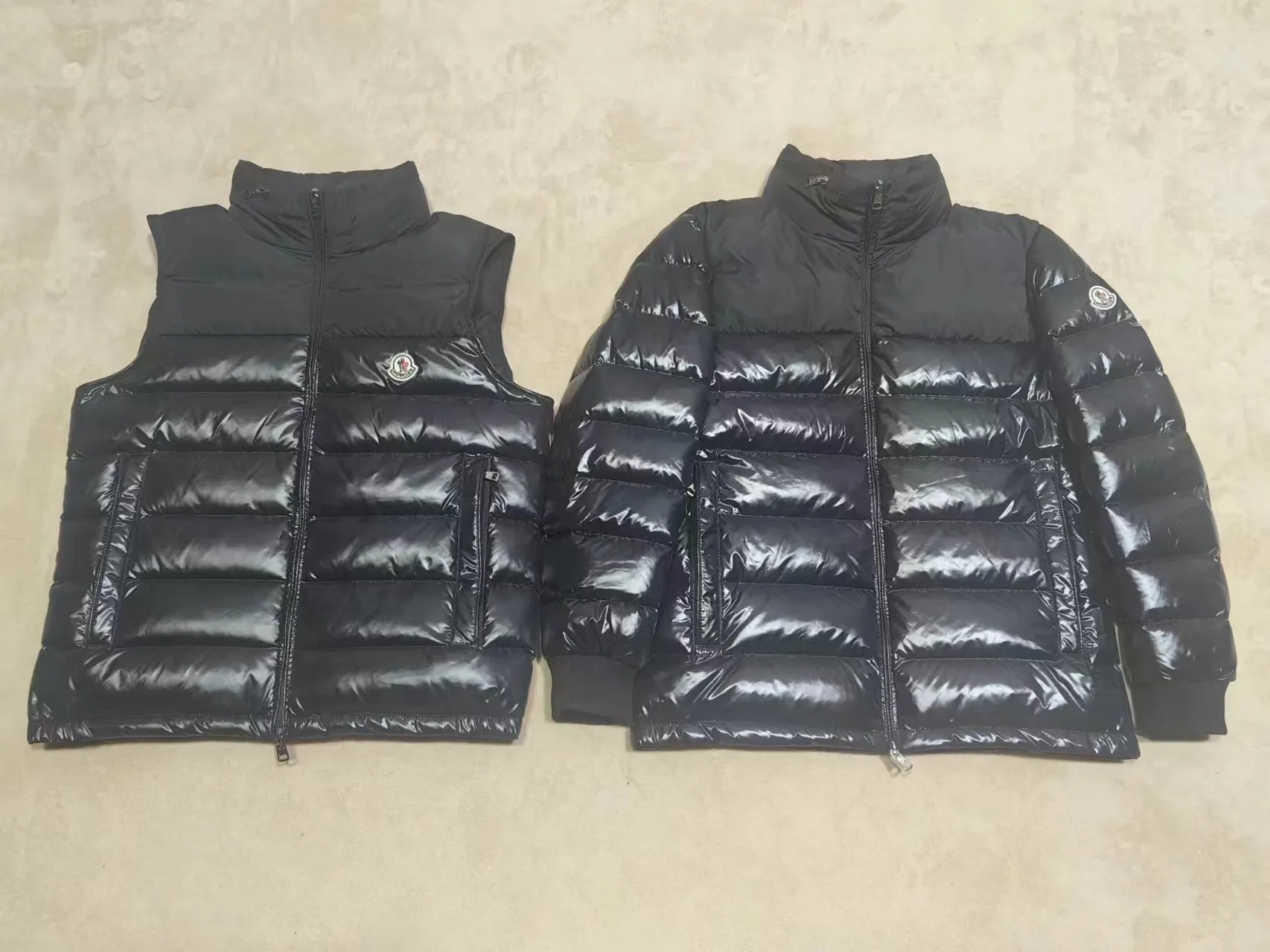 P820 ​​Moncler 2024 Spring and Autumn Men's Thin Stand Collar Down Jacket~