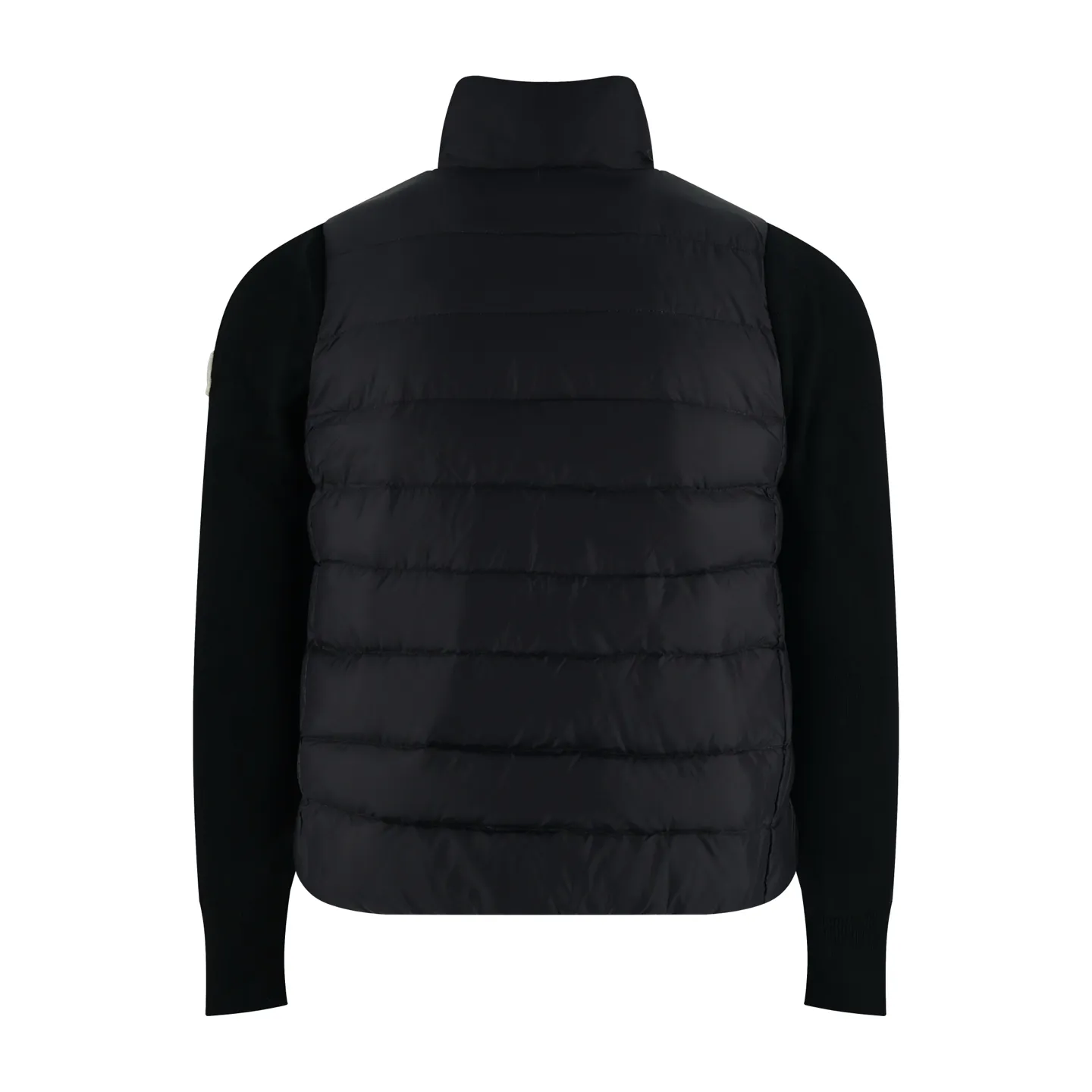P870 Moncler Woolen Splicing Women's Down Jacket (Black) The original version was purchased for 7,675 and developed. It is made of nylon and polyester composite fabrics. It uses precision textile technology to create a surface layer that is both wear-resistant, windproof and light. It gives the fabric tear resistance and is suitable for the durability requirements of daily wear. The zoned quilting and down filling technology uses precise quilting thread layout to evenly lock 90 white goose down in each "down bin". This process not only prevents the down material from shifting and clumping during wearing, but also maximizes the fluffiness and warmth of goose down; the brand logo patch on the chest is exquisitely arranged and has a high-quality texture; the long-sleeved rib cuffs achieve a fitted version through three-dimensional cutting technology. The elasticity of the rib fabric complements the crispness of the down jacket body. The overall wiring is straight and delicate, the fabric is comfortable and soft, and the color is consistent without color difference. It can be matched with the same style to create a fashionable look and suit various occasions. Customized accessories and complete three standards. Size:S-M-L
