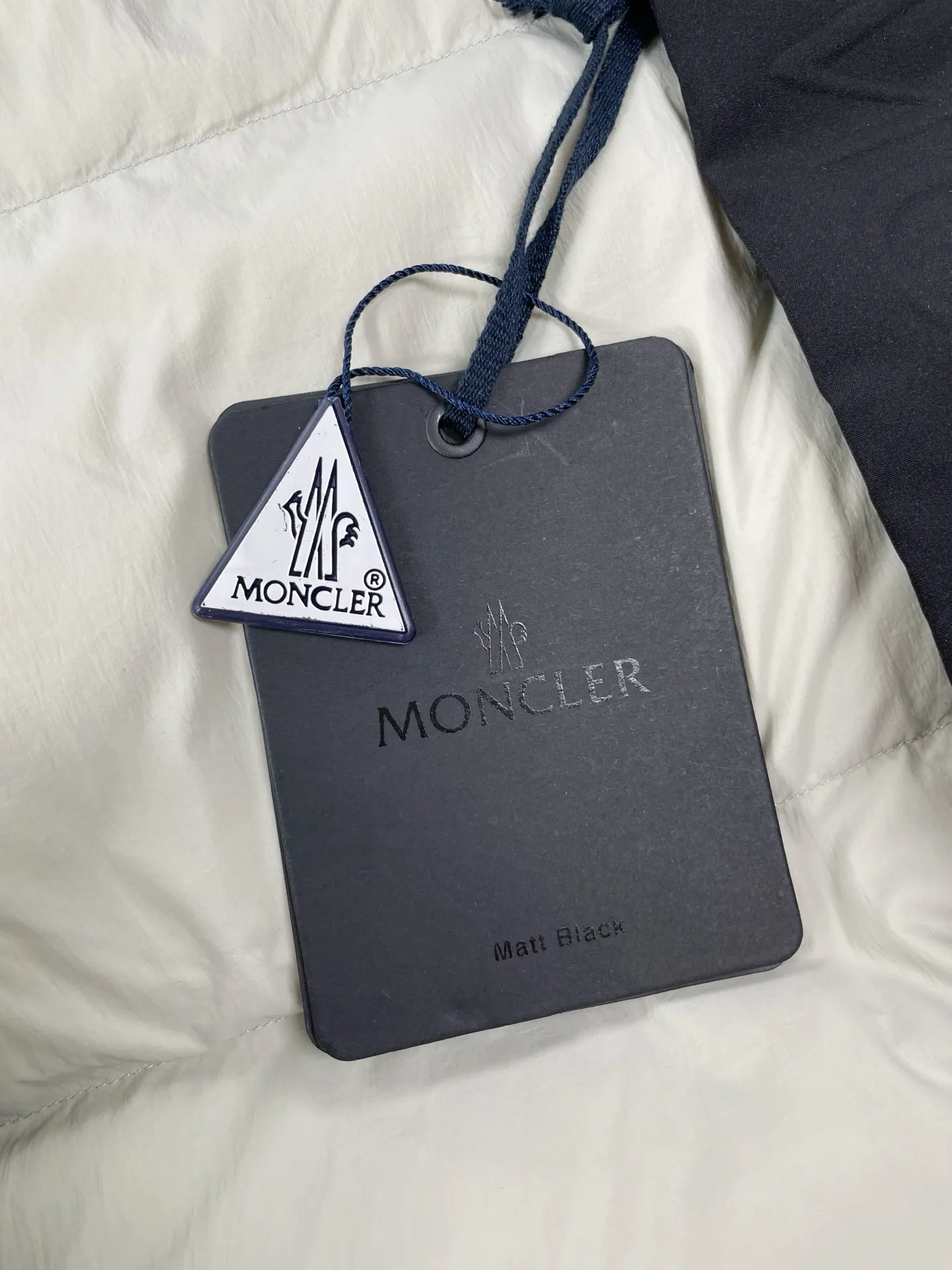 P870 (high version) Moncler-Moncler-25ssMONCLER access control three-dimensional embossed letter down jacket Size:0 1 2 3 4 5