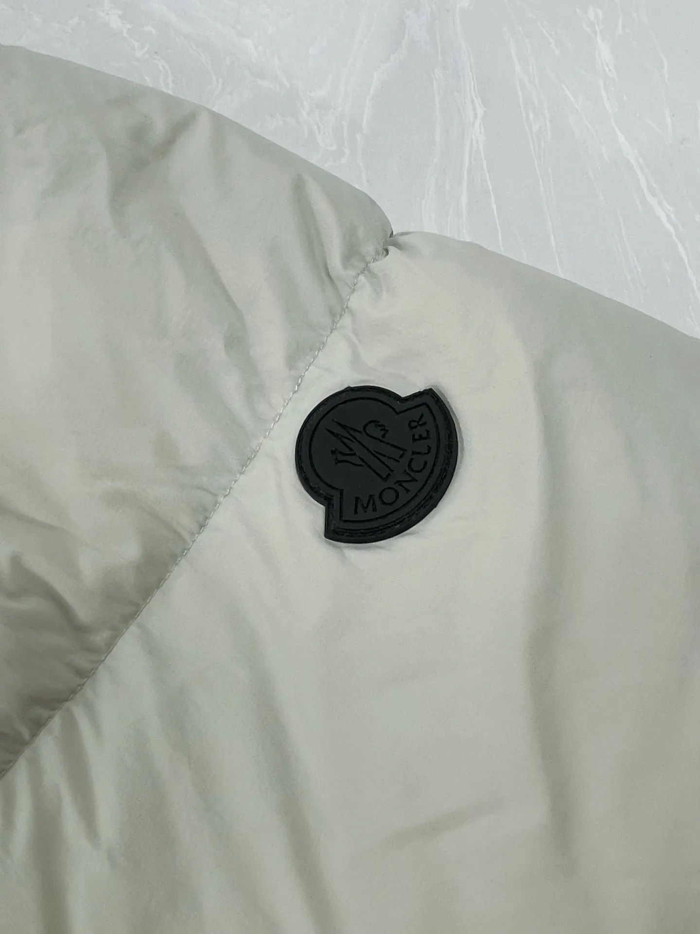 P870 (high version) Moncler-Moncler-25ssMONCLER access control three-dimensional embossed letter down jacket Size:0 1 2 3 4 5