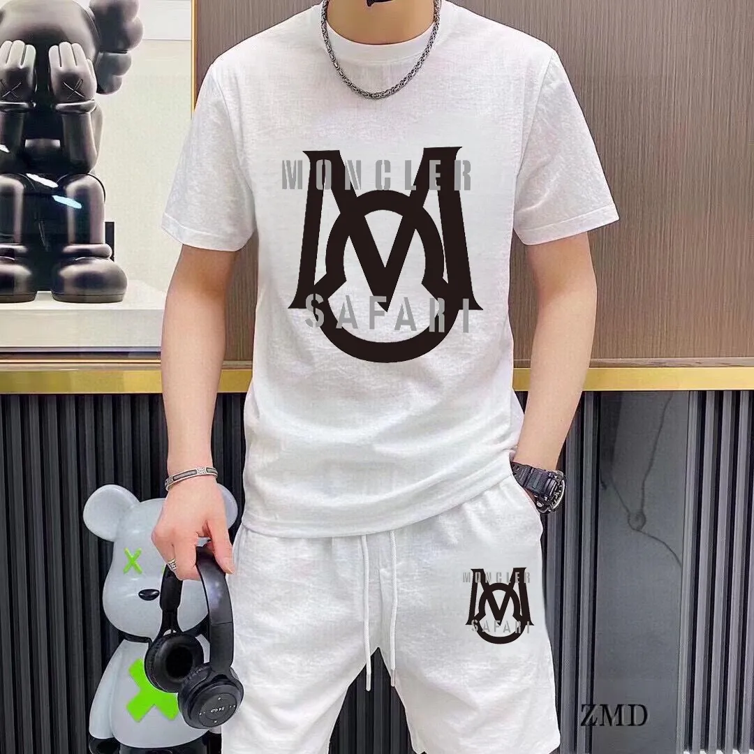 P290 Brand【MONCLER】2025 new men's short-sleeved shorts suit! Synchronous sales on the official website! High-end version on the market! It feels delicate and soft! Make you more comfortable to wear! The draped silhouette is awesome! Size: M-5XL (please state your height and weight when placing an order)