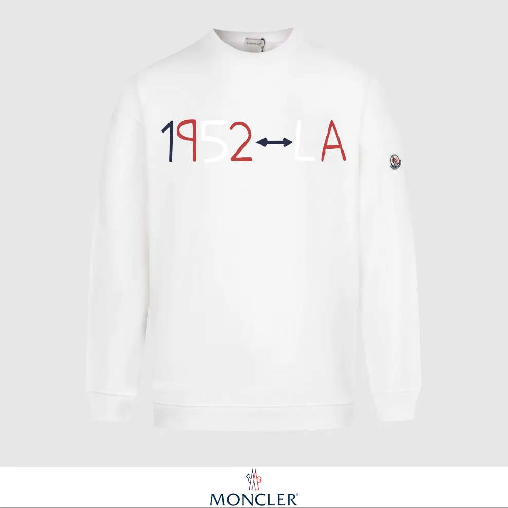 P240 Recommend the most popular Moncler masked 380g printed terry crew neck sweatshirt. Breathable pure cotton fabric. The texture is very soft and comfortable. No shrinkage, no deformation, no pilling). Original customized accessories. Collar label. Wash mark. Hang tag. Packaging (perfect details). Color: White. Black. Size: XS S M L.