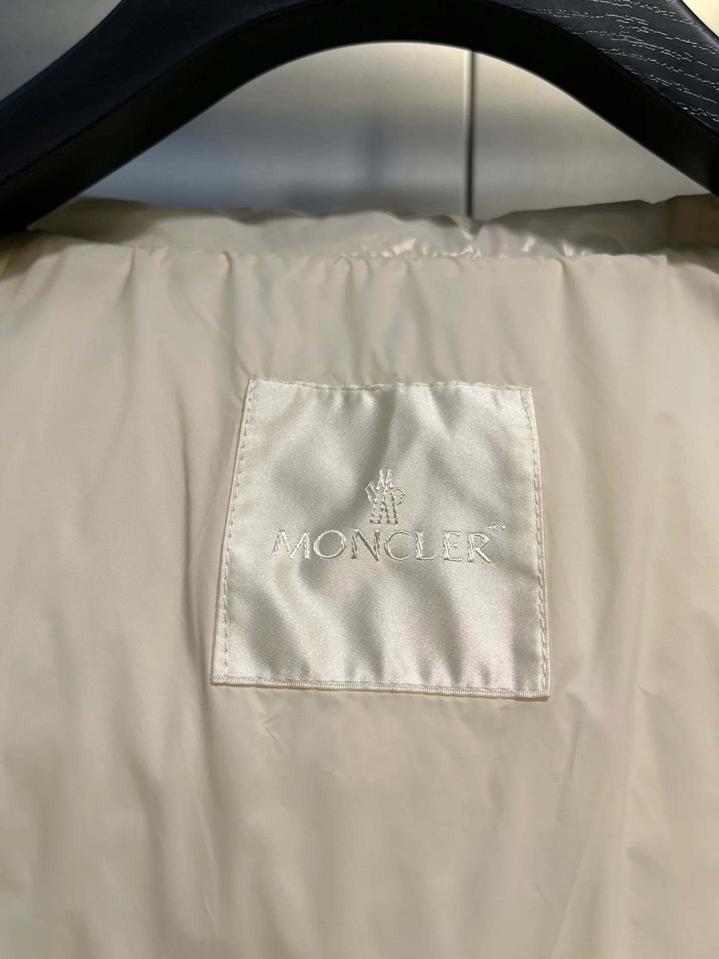 P880 Moncler🌟Moncler