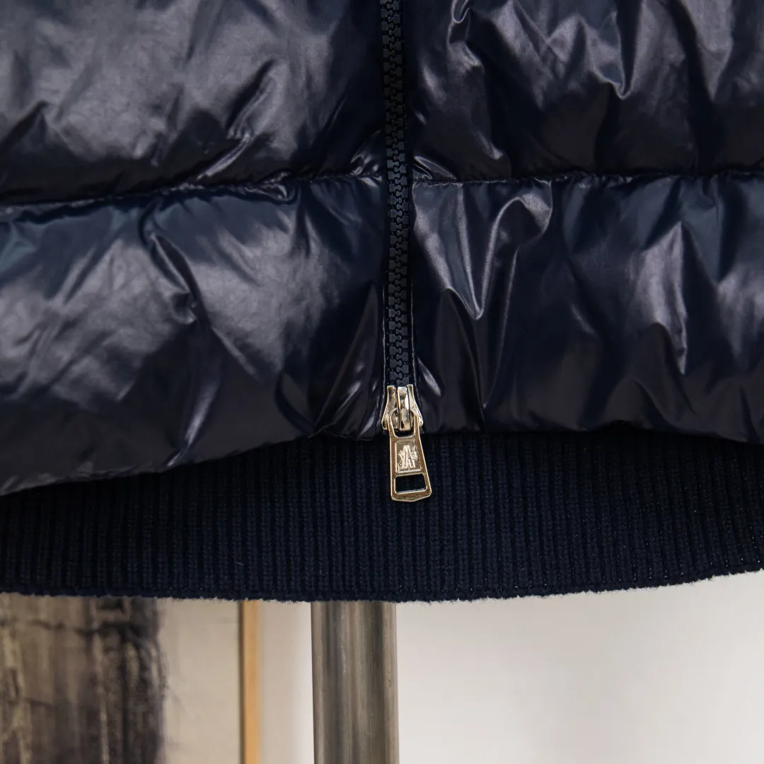 P760 zp version [exclusive supply] Moncler Mouth 23 New Men's Thin Knitted Splicing Down Jacket Winter Regular Color: Blue Size: M L XL 2XL 3XL Number: MM10626