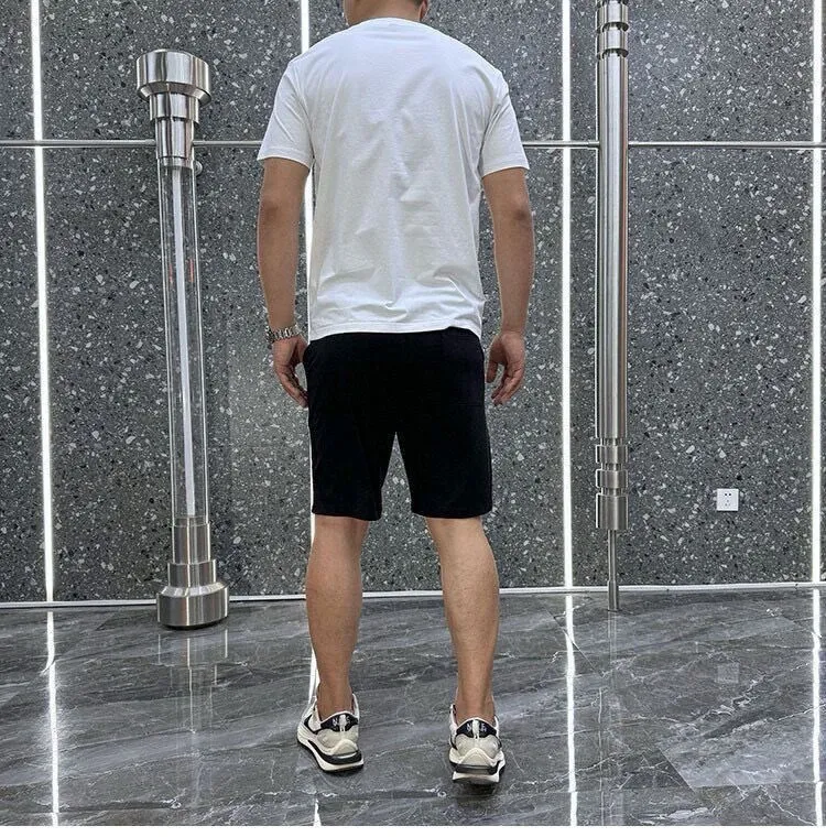 P290 Brand【MONCLER】2025 new men's short-sleeved shorts suit! Synchronous sales on the official website! High-end version on the market! It feels delicate and soft! Make you more comfortable to wear! The draped silhouette is awesome! Size: M-5XL (please state your height and weight when placing an order)