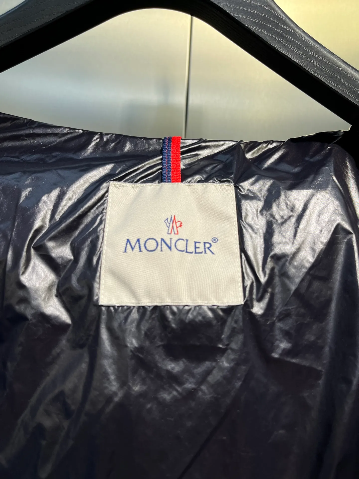 P1120 moncler🌟 Meng Mouth Exclusive Hot Style 2025 Autumn and Winter New Long Down Jacket Original Customized Hardware Accessories All Imported Original Customization Welcome to Compare Absolutely High Quality Made of Top-grade 90 White Duck Down Super Soft Filled with Fluffy and Full Super Heavy Workmanship Fabrics with Excellent Workmanship Perfect Version Note The Fabric is Super Comfortable Exclusive Model Non-Market Goods Uniform Sizes for Men and Women Size: 12345