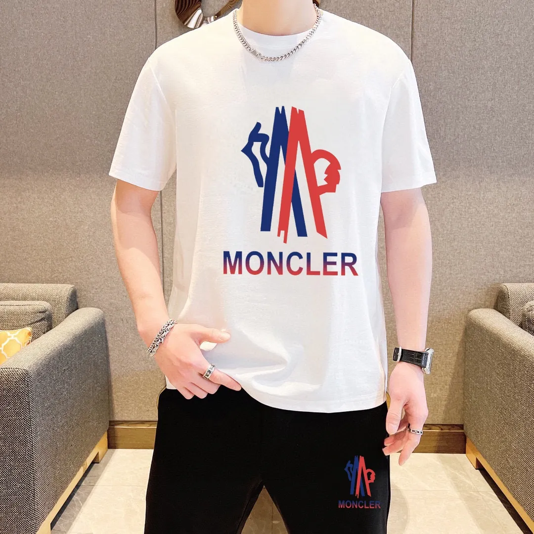 P280 Brand [MONCLER] 2025 new men’s short-sleeved shorts suit! Synchronous sales on the official website! High-end version on the market! It feels delicate and soft! Make you more comfortable to wear! The draped silhouette is awesome! Size: M-5XL (please state your height and weight when placing an order)