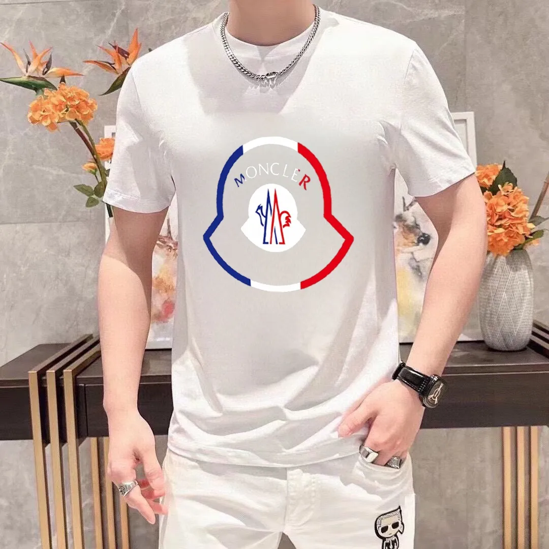 P140 Brand [MONCLER] (Good News for Fat People) original men's casual short-sleeved T-shirt, new product for spring and summer 2025, customized top-notch logo craftsmanship on the chest, matched with the entire details, quality and tailoring design are first-class, customized imported mercerized cotton fabric! Full of style, the color scheme is light and versatile. M-5XL (wear up to 220 pounds)