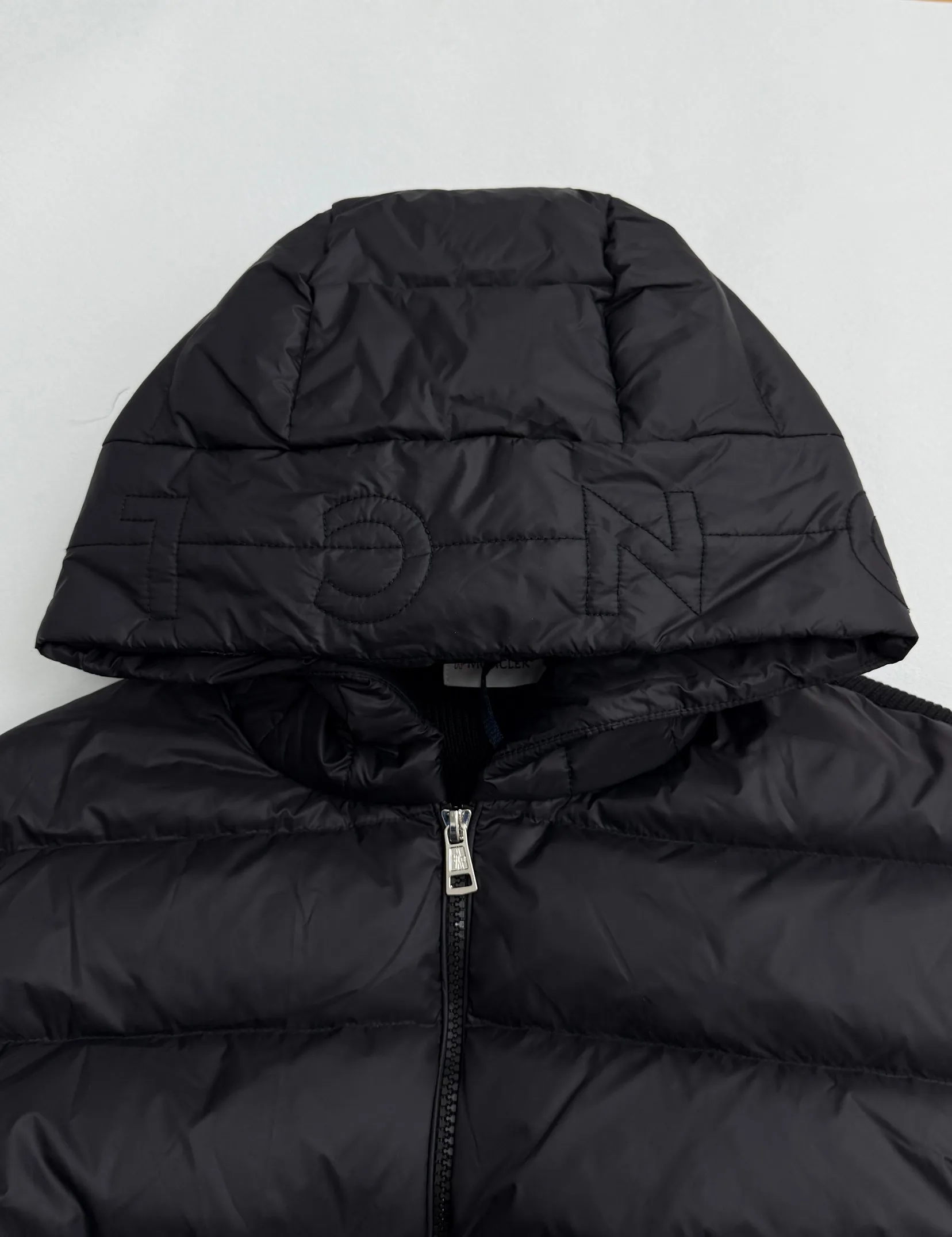 P690 Moncler wool knitted patchwork hooded down jacket 0/1/2/3/4