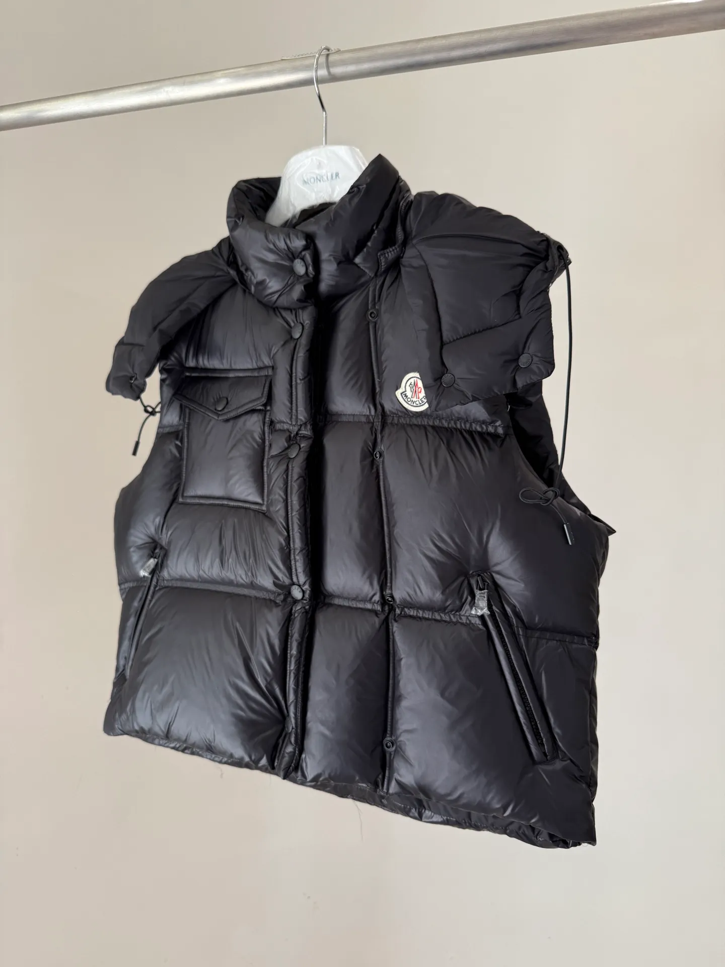 P720 Moncler. 25 double breasted women's vest black beige apple green size 1234
