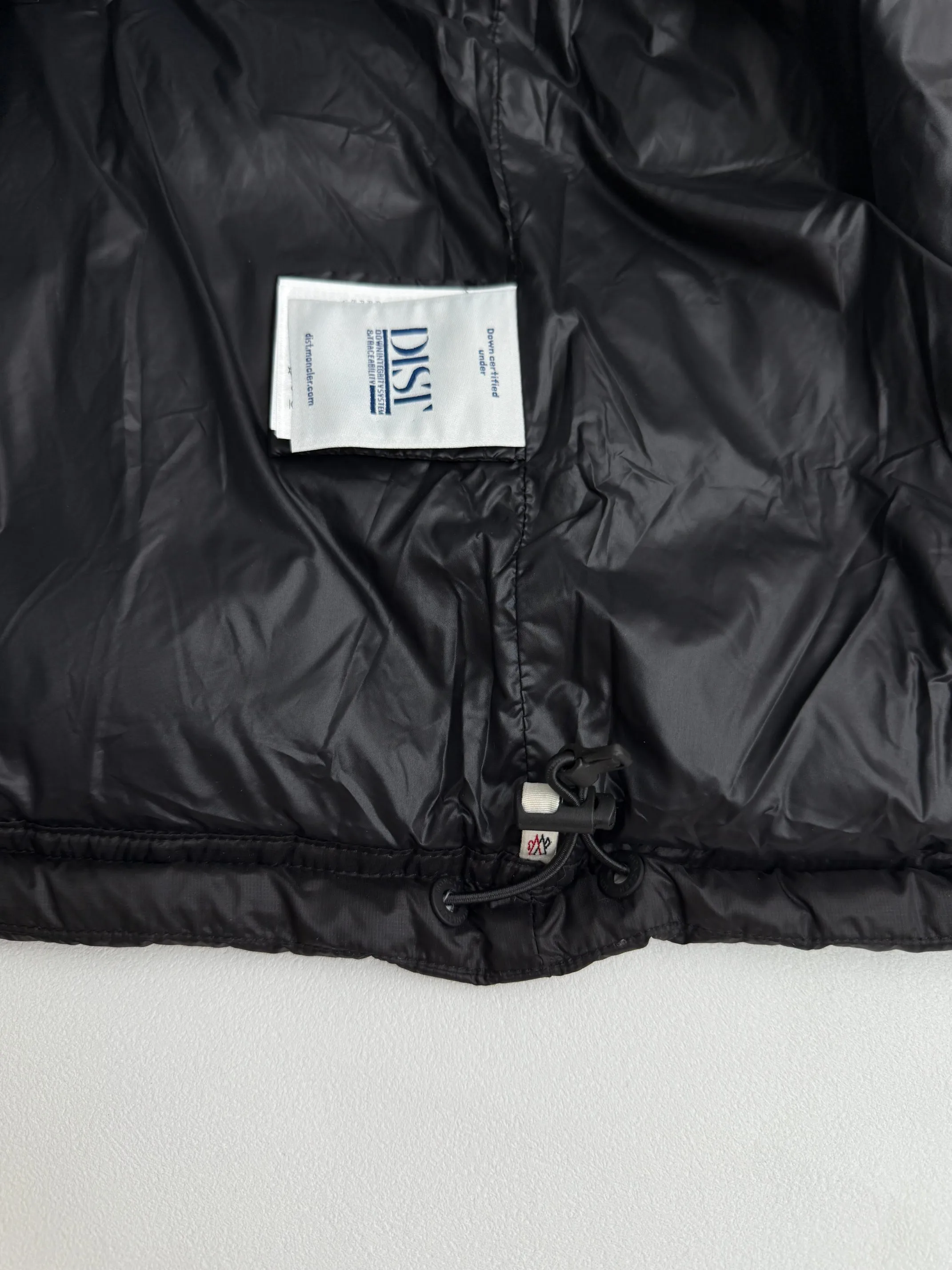 P730 Moncler Mouth Grenoble Nantu Series Down Vest 1/2/3/4