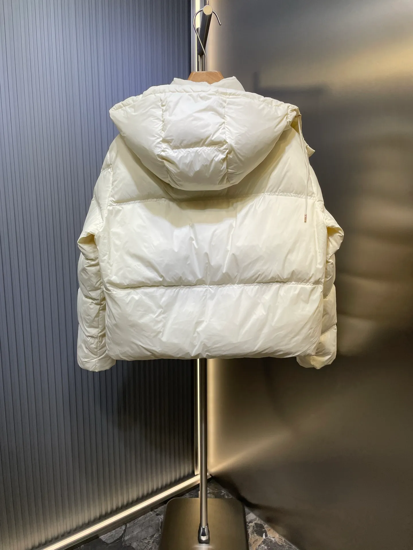 P900 Moncler🌟Moncler