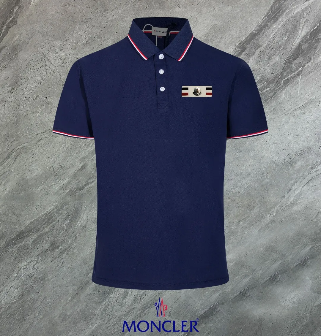 P190 Complete with three standards] MONCLER~ MONCLER 2024 summer new high-quality lapel short-sleeved POLO shirt, counter-customized fabric, high breathability and comfort, impeccable details, brand element design concept, reflecting high quality. It feels delicate and soft! It presents a casual cut and the upper body shape is great! The chest is filled with three-dimensional embroidery of the brand LOGO to highlight quality and luxury. Color: black/white Size: M~3XL