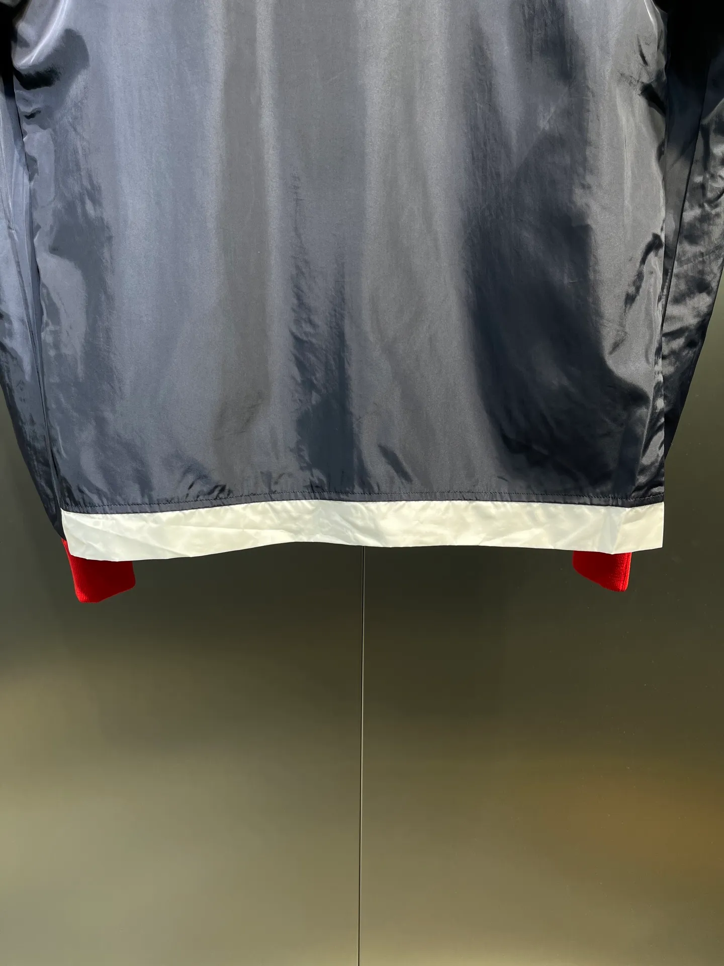 P620 MONCLER丨Sleeve ribbon zipper hooded windbreaker Color: Picture color Size: M-3XL (size 2-6)