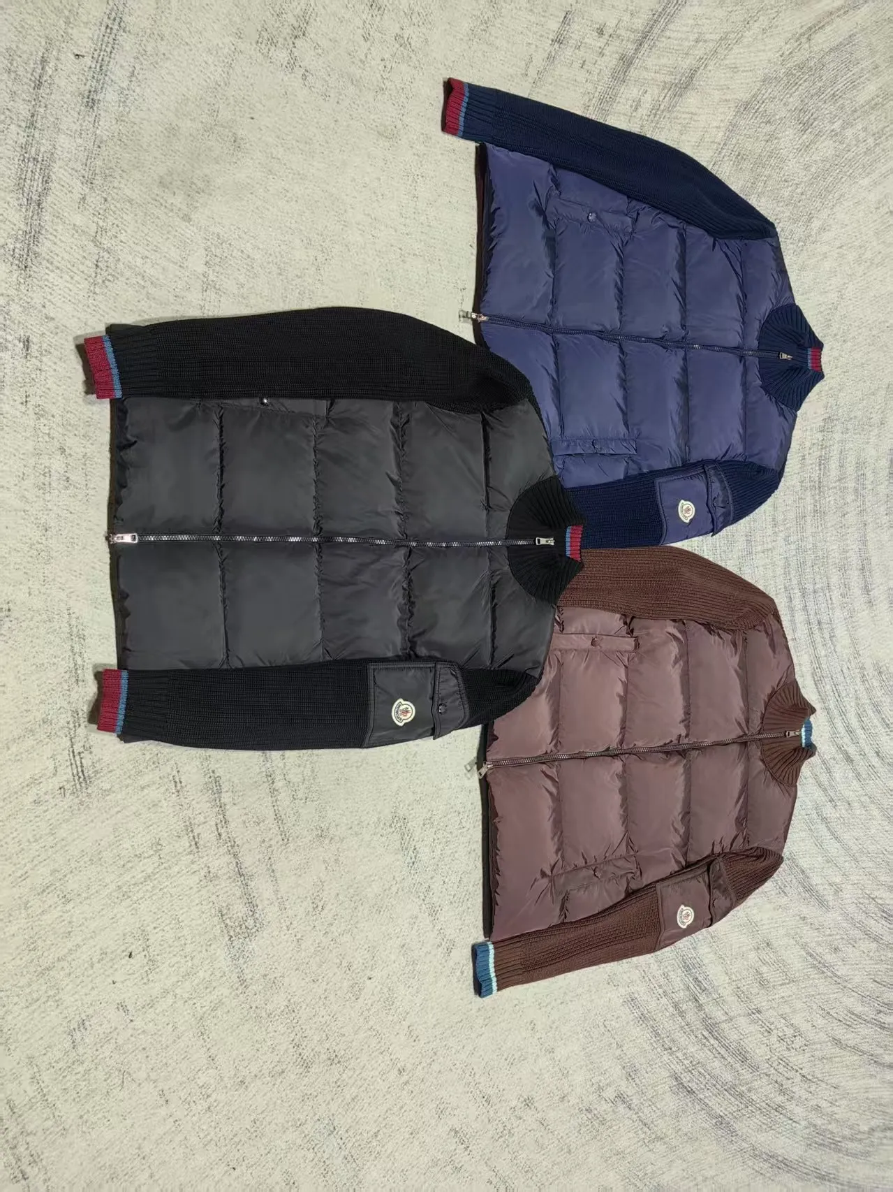 P800 Moncler Moncler three-color stand-up collar zipper splicing down knitted cardigan jacket