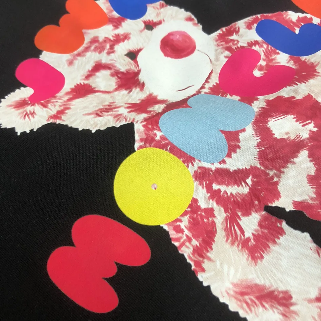 P160 MONCLER 25 The latest short-sleeved T-shirt for couples~Colorful bear element print~The upper body of the fabric is comfortable and breathable, not stiff, slim cut, made of high-customized pure cotton fabric! The upper body is comfortable and stylish, and it can be worn alone as an inner layer. It is a must-have for fashionistas! ! ! Color: Black White Orange Sky Blue Size: S M L XL (Loose fit! Please state your height and weight when placing an order)