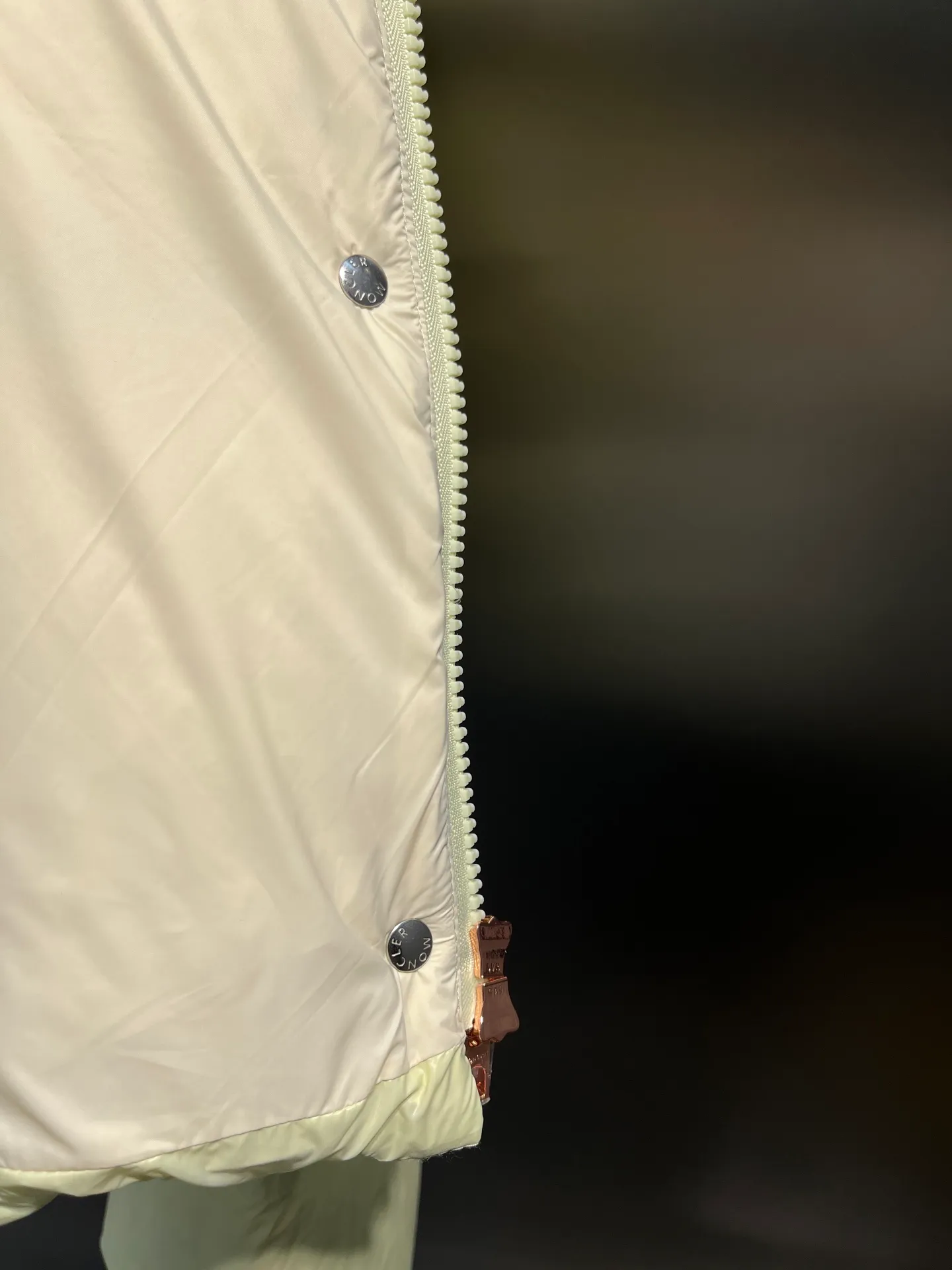 P880 Moncler🌟Moncler