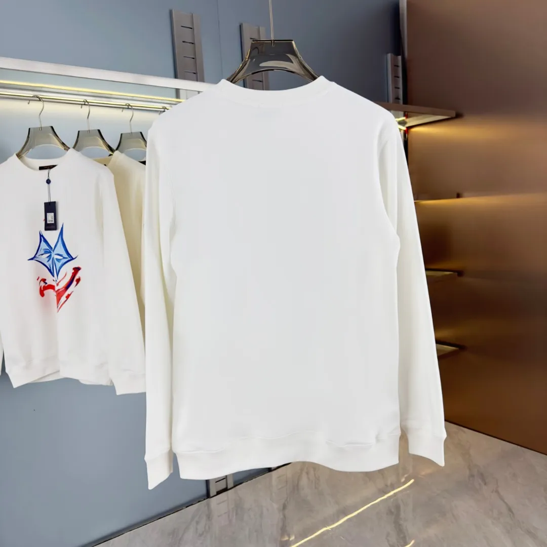 P210 m high version sweatshirt) [Long-term ready stock] 〖 𝐌𝐎𝐍𝐂𝐋𝐄𝐑~Mask〗 Made of 440g heavyweight fabric, which is different from the market currency, and can be matched with any variety to make it look handsome😎The whole dress is made of double waistcoats. The double waistcoats make the whole dress more three-dimensional. Not ordinary factories can do such fine work 2025 Spring runway version of the T stage, on sale at the counter, round neck terry sweatshirt, high-end double-strand pure cotton, custom-made stretch ribs, dyed in the same vat, complete with three standards, matched with exquisite embroidered LOGO on the chest, simple and advanced, same style for men and women. Color: black, apricot, white, size: S M L XL 2XL