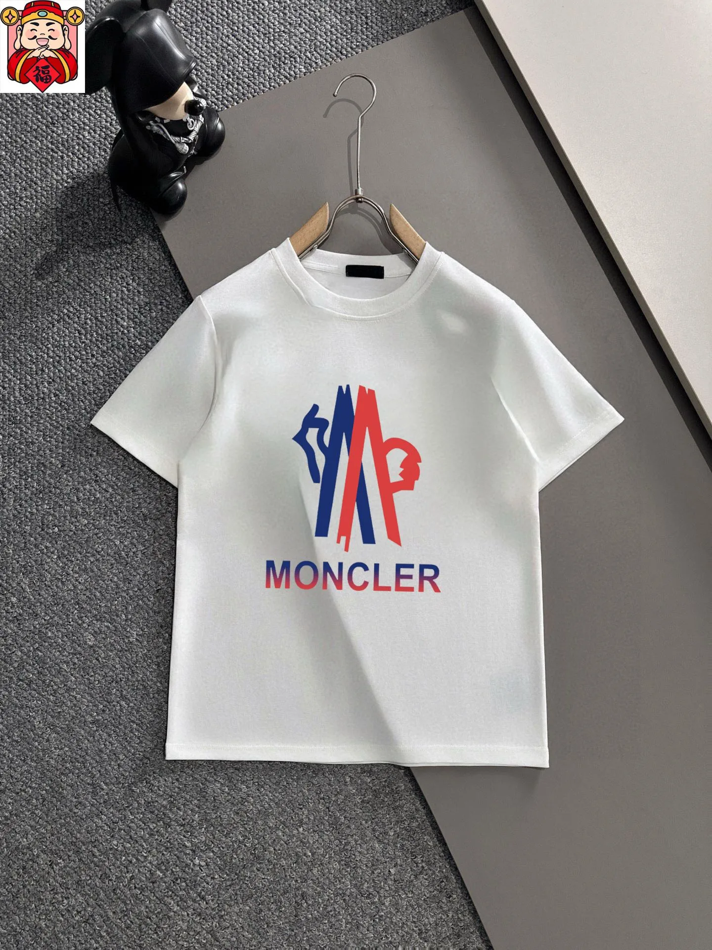 P290 💰 Brand [MONCLER] 2025 new men’s short-sleeved shorts suit! Synchronous sales on the official website! High-end version on the market! It feels delicate and soft! Make you more comfortable to wear! The draped silhouette is awesome! Size: M-5XL (please state your height and weight when placing an order)