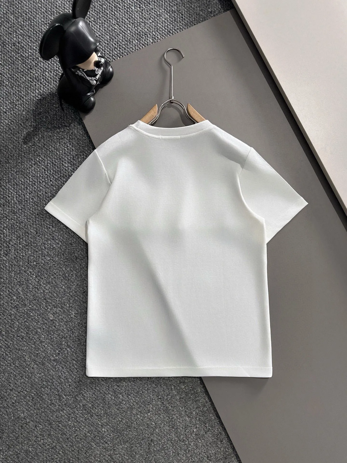P290 💰 Brand [MONCLER] 2025 new men’s short-sleeved shorts suit! Synchronous sales on the official website! High-end version on the market! It feels delicate and soft! Make you more comfortable to wear! The draped silhouette is awesome! Size: M-5XL (please state your height and weight when placing an order)