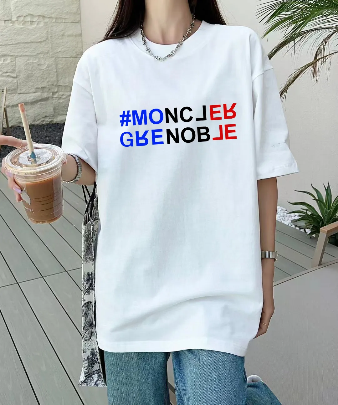 P140 🔥 [MONCLER] 2025FW short-sleeved T-shirt LOGO printing, high-end 26s double yarn 300g fabric, heavy fabric, custom stretcher rib, same vat and dye, complete three standards, same style for men and women, color: black, white, size: S M L XL 2XL