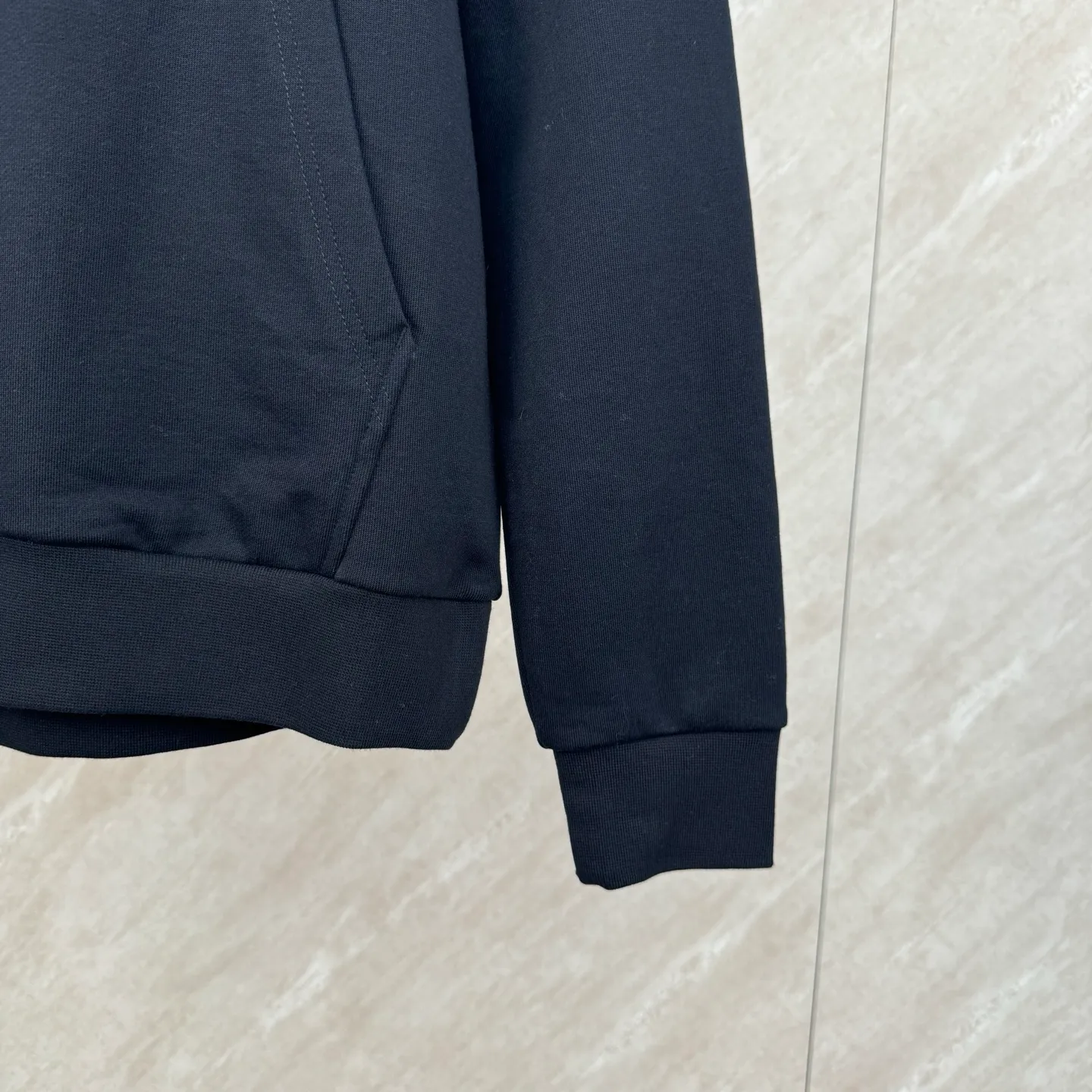 P470 MONCLER Hooded cotton sweatshirt with back logo SIZE S/M/L/XL