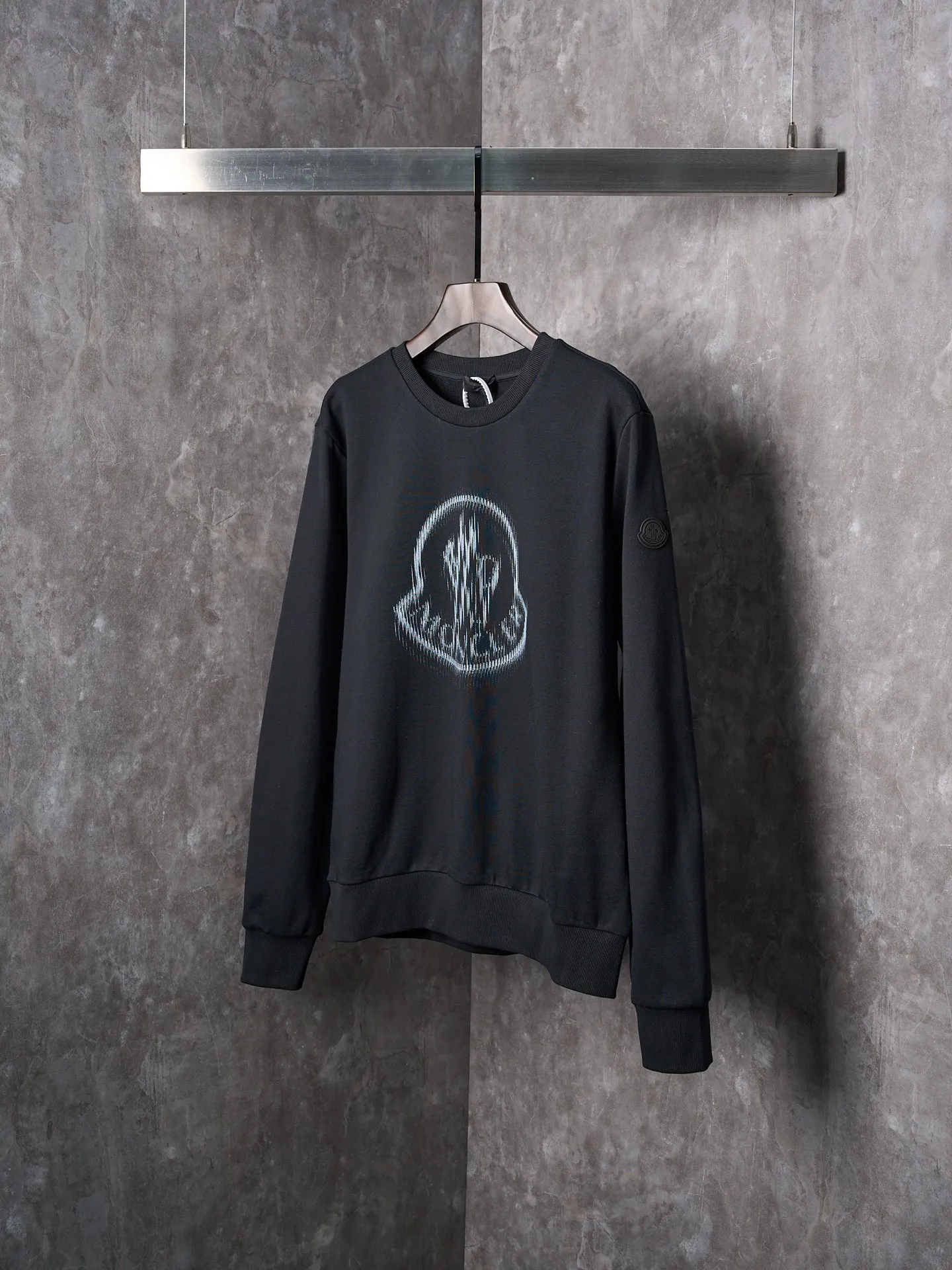 P330 [actual hanging auction] MONCLER/mask blur printed casual round neck long-sleeved sweatshirt [in stock] S M L