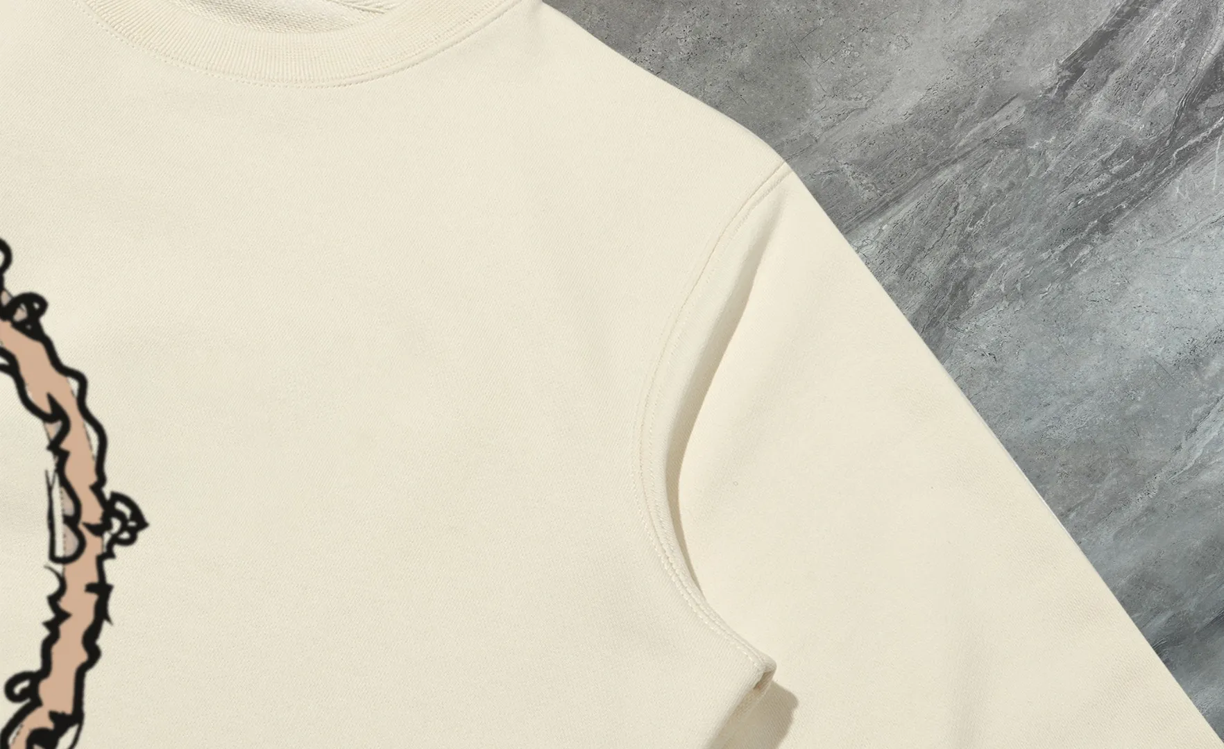 P210 High-version sweatshirt) [Long-term stock] 〖𝐌𝐎𝐍𝐂𝐋𝐄𝐑~Mask〗 Made of 440g heavy-weight fabric. It is different from the market currency. It can be matched with any variety and is properly handsome. 😎The whole dress is made of double waistcoats. The double waistcoats make the whole dress more three-dimensional. Not ordinary factories can do such fine work. 2025 Spring runway version of the T stage, on sale at the counter, round neck terry sweatshirt, high-end double-strand pure cotton, custom-made stretch ribs, dyed in the same vat, complete with three standards, matched with exquisite embroidered LOGO on the chest, simple and advanced, same style for men and women. Color: black, apricot, white, size: S M L XL 2XL