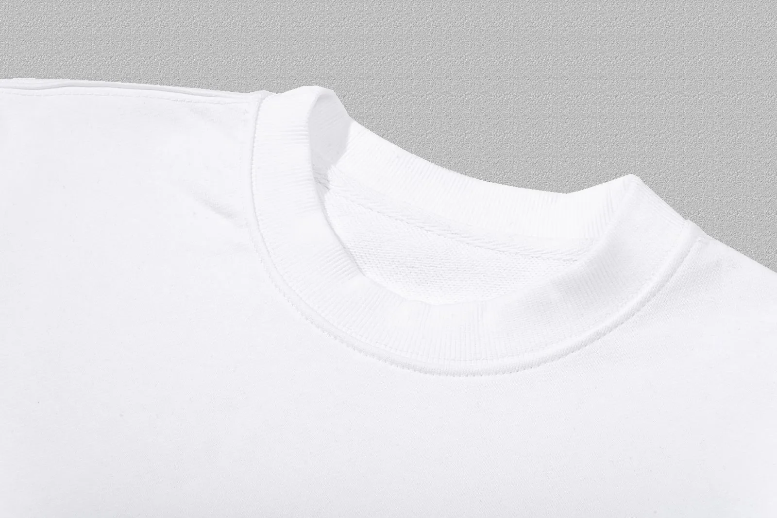 P200 [Moncler] 2025 autumn and winter new round neck sweatshirt High-end pure cotton double-ply 400g heavy terry cloth fabric Color: Black White Size: S M L XL 2XL