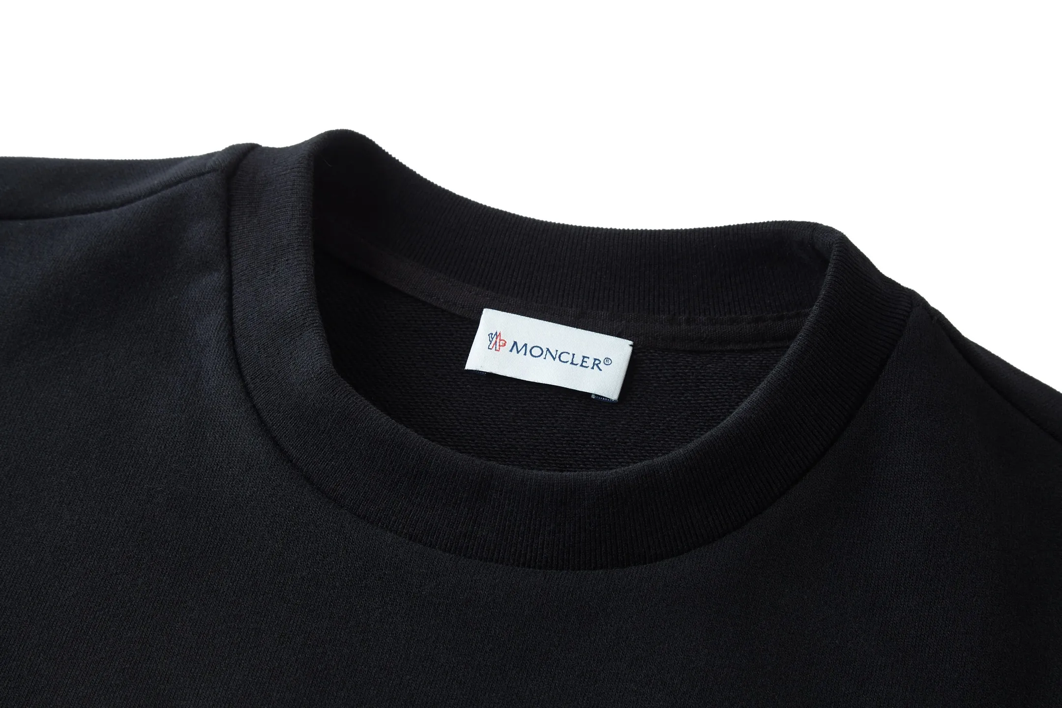 P360 MONCLER Covered Mouth Embroidered Armband Sweatshirt Fabric: Made of 380g brushed sweatshirt terry, the fabric is brushed to make the surface feel softer and smoother. The thread is matched with 1*1 double yarn thread.  Craftsmanship: Embroidery uses 3D multi-dimensional embroidery, embellished with connected brand embroidered letters. The armband is made of sheepskin composite embroidery technology.  Made from soft cotton fleece, this sweatshirt is suitable for all seasons. Round neck design, embellished with logo embroidery, inspired by college baseball uniforms. Round neck made of cotton fleece fabric Logo embossed and embroidered Accessories: Customized 1:1 washed logo Accessories: Customized 1:1 embroidered armband Craftsmanship: Customized 1:1 three-dimensional embroidery Size: S-M-L-XL Color: Black-Apricot