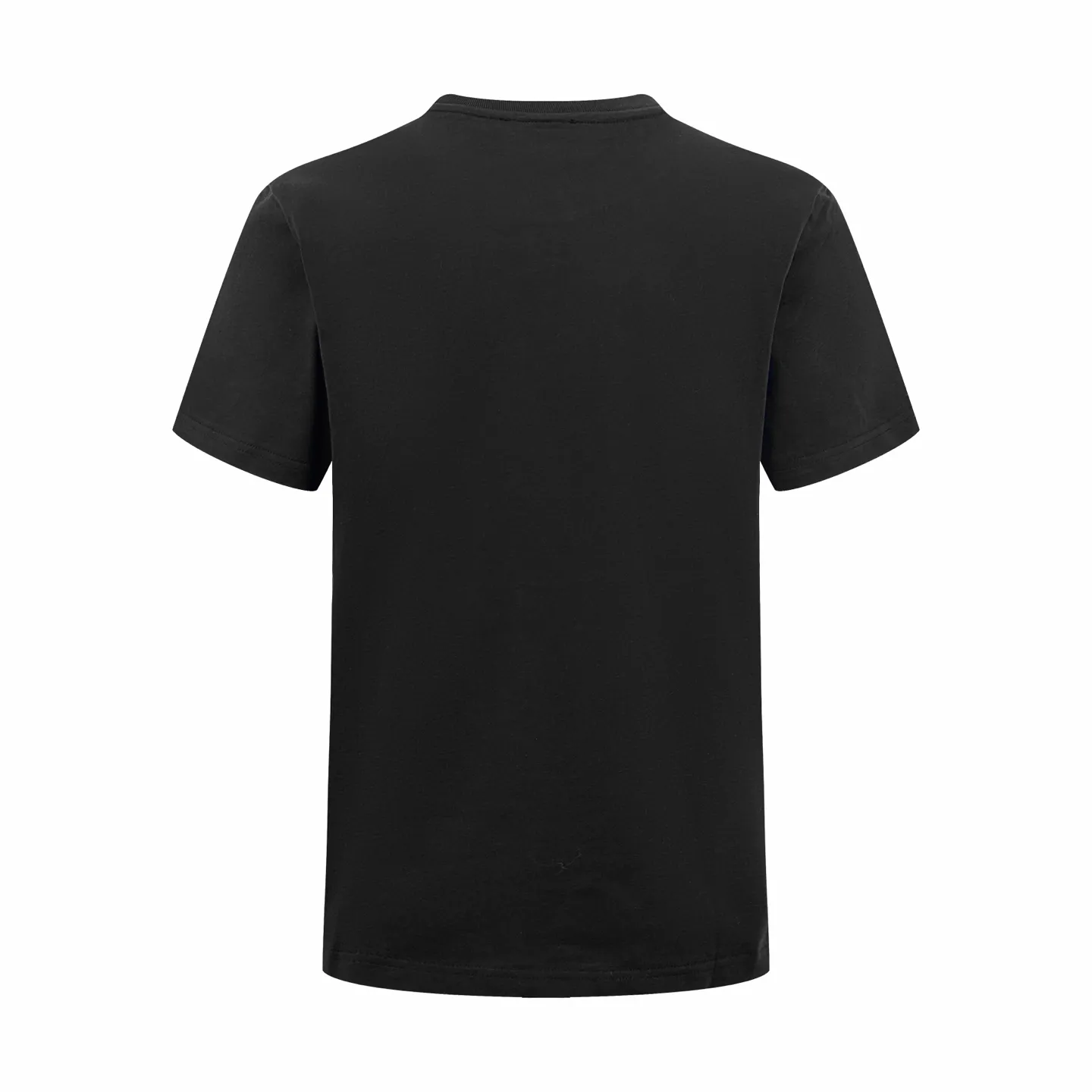 P210 Moncler patch logo short sleeves. Customized Yunrou plain cotton. It feels delicate and comfortable against the skin. Pure black tone sets a versatile tone. The iconic three-color design badge is embellished on the chest to interpret the visual grammar of modern luxury. The Moncler embroidered logo on the side highlights the brand style. Making the logo become part of the identity is the ultimate pursuit of luxury goods. Process 1: Using imported machine embroidery technology, using advanced computer control systems and sophisticated mechanical components to realize Moncler embroidery logo embroidery operations with high precision. The lines are smooth and delicate. Process 2: The fabrics are washed and have a better hand feel. Not easy to deform, not easy to shrink, not easy to fade, and maintain long-term beauty. Accessories: Customized 1:1 Moncler embroidered logo Customized 1:1 Moncler trademark Version: Loose version Size: S M L XL Style number: AA539