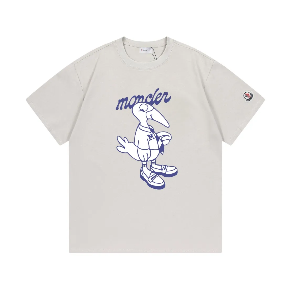 P150 Moncler 2026 early spring new style Mascot letter logo Customized small armband Same style for men and women Short-sleeved T-shirt ·Customized 300g 100% double yarn pure cotton fabric ·Dyeing 32 count double-strand thread ·Collar label, hangtag, main mark and three labels complete Color: Gray Size: XS S M L