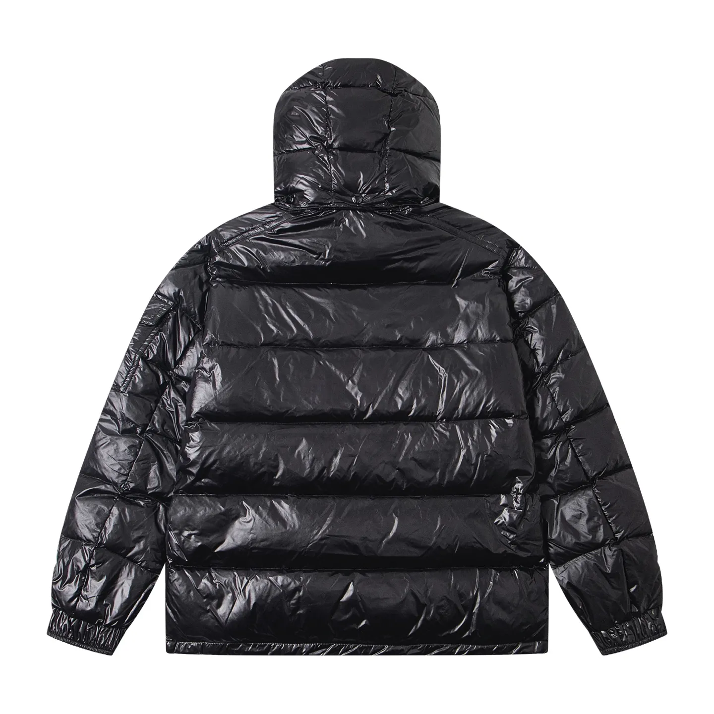 P570 Style number: Y256 Eason Chan's same style Moncler Maya down jacket with bright small label at the mouth - ceiling version, differentiated by currency ①: Support NFC recognition, hold the phone close to the arm with small label at the mouth, pop up the official website directly ②: Washable label has more than 10 pages ③: Black lining is gray, black lining to distinguish currency Moncler Maya classic bright small label down jacket The perfect combination of pockets on the cuffs and small labels. Wear it on the body. Versatility and slimming. Removable hat. Can be worn twice. Both are classic. - Customized fabrics are consistent with the original version. Lacquered glossy fabric. Windproof and waterproof. Consistent with the original version. Differentiated from the market. Black lining - Filled with 90 white duck down. Filled with up to 400g+. Excellent thermal insulation effect. Must-have for freezing. Customized original accessories. Complete with three standards. Open mold to customize logo buttons. Full of style. Color: Picture color Size: 1-5